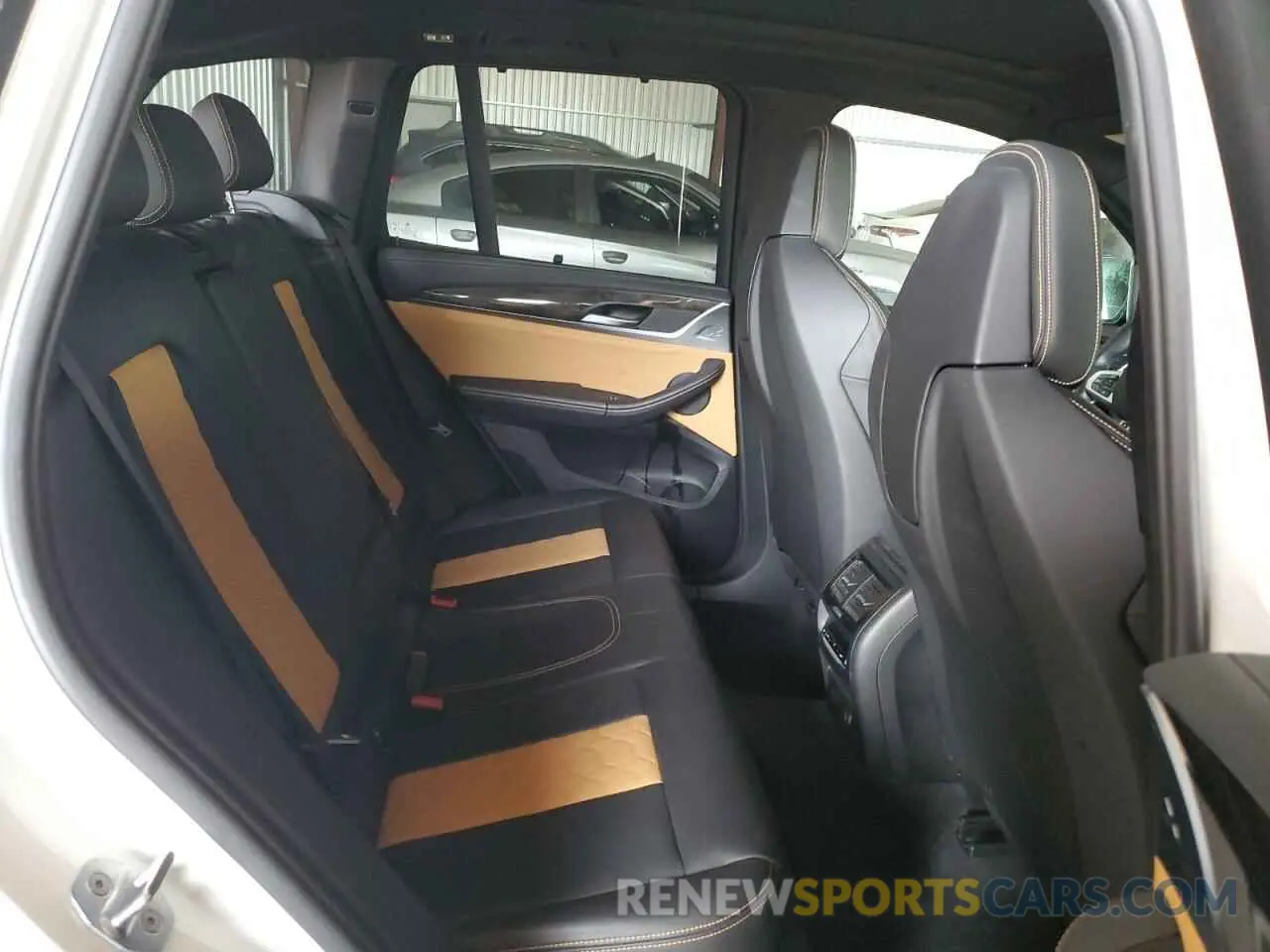 10 fotografías del automóvil dañado 5YMTS0C03LLT10091 BMW X3 2020