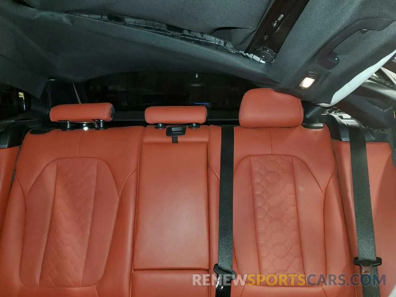 10 fotografías del automóvil dañado 5YMTS0C07L9B29768 BMW X3 2020