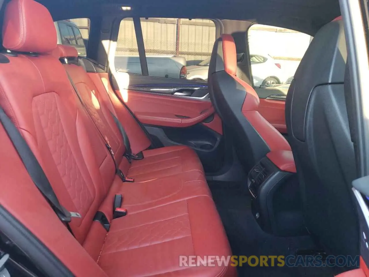 11 fotografías del automóvil dañado 5YMTS0C07LLT09980 BMW X3 2020