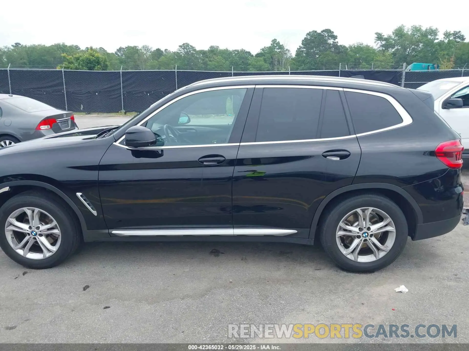 15 fotografías del automóvil dañado 5UXTY3C01M9E42906 BMW X3 2021