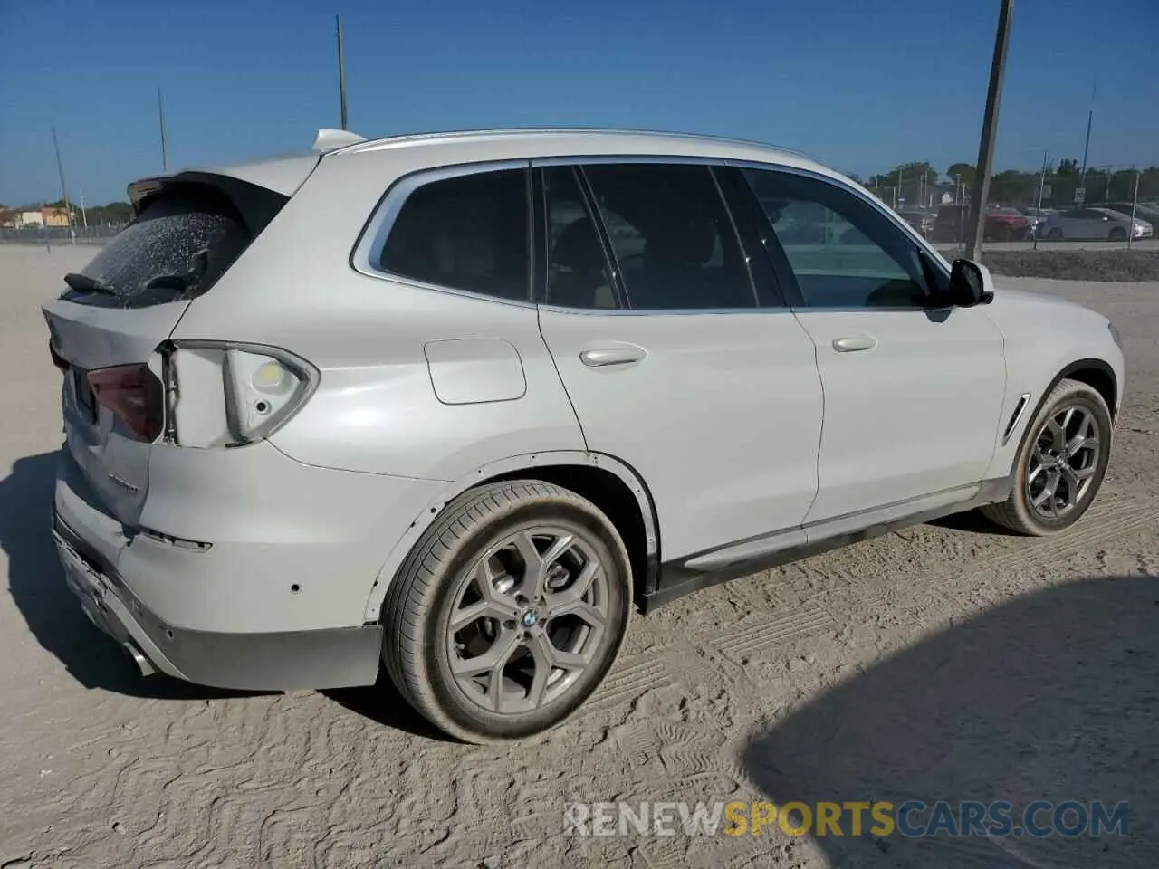 3 fotografías del automóvil dañado 5UXTY3C02M9E58273 BMW X3 2021