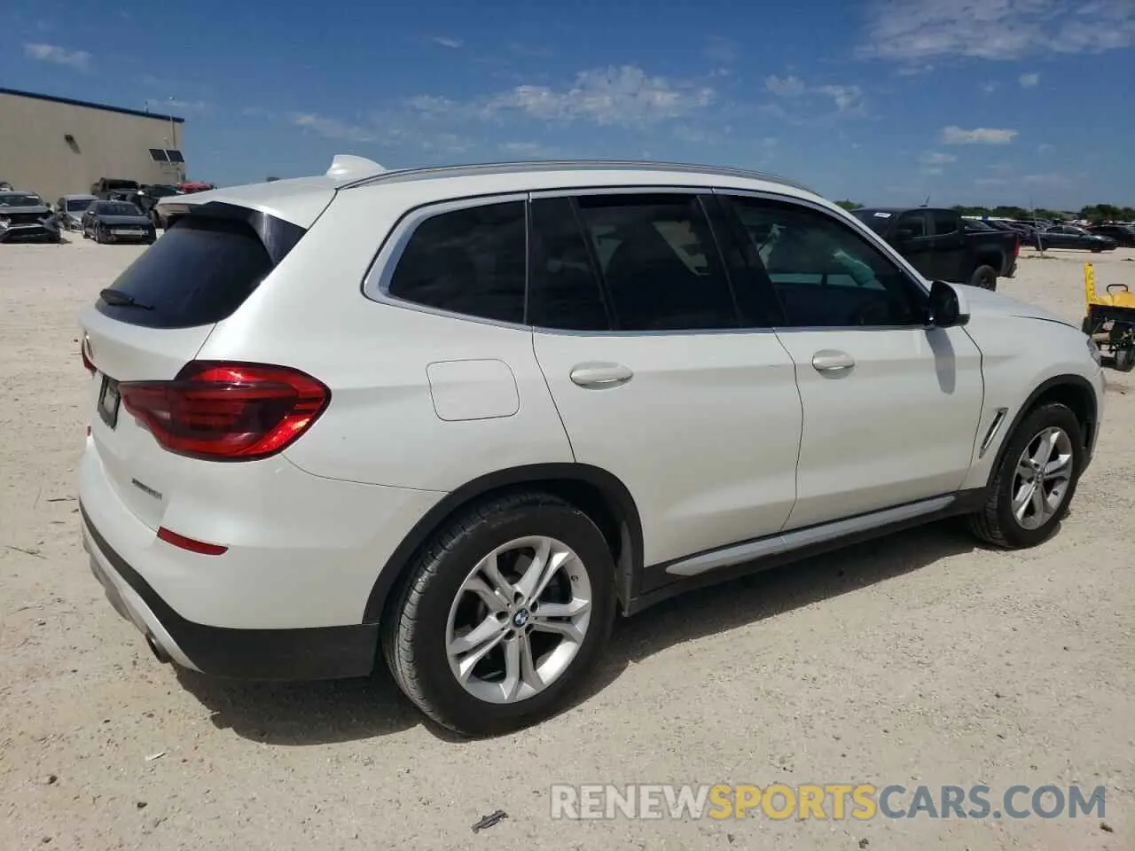 3 fotografías del automóvil dañado 5UXTY3C02M9E76689 BMW X3 2021