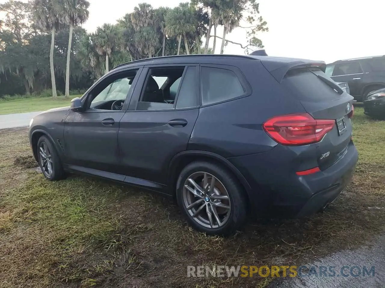 2 fotografías del automóvil dañado 5UXTY3C02M9G36375 BMW X3 2021