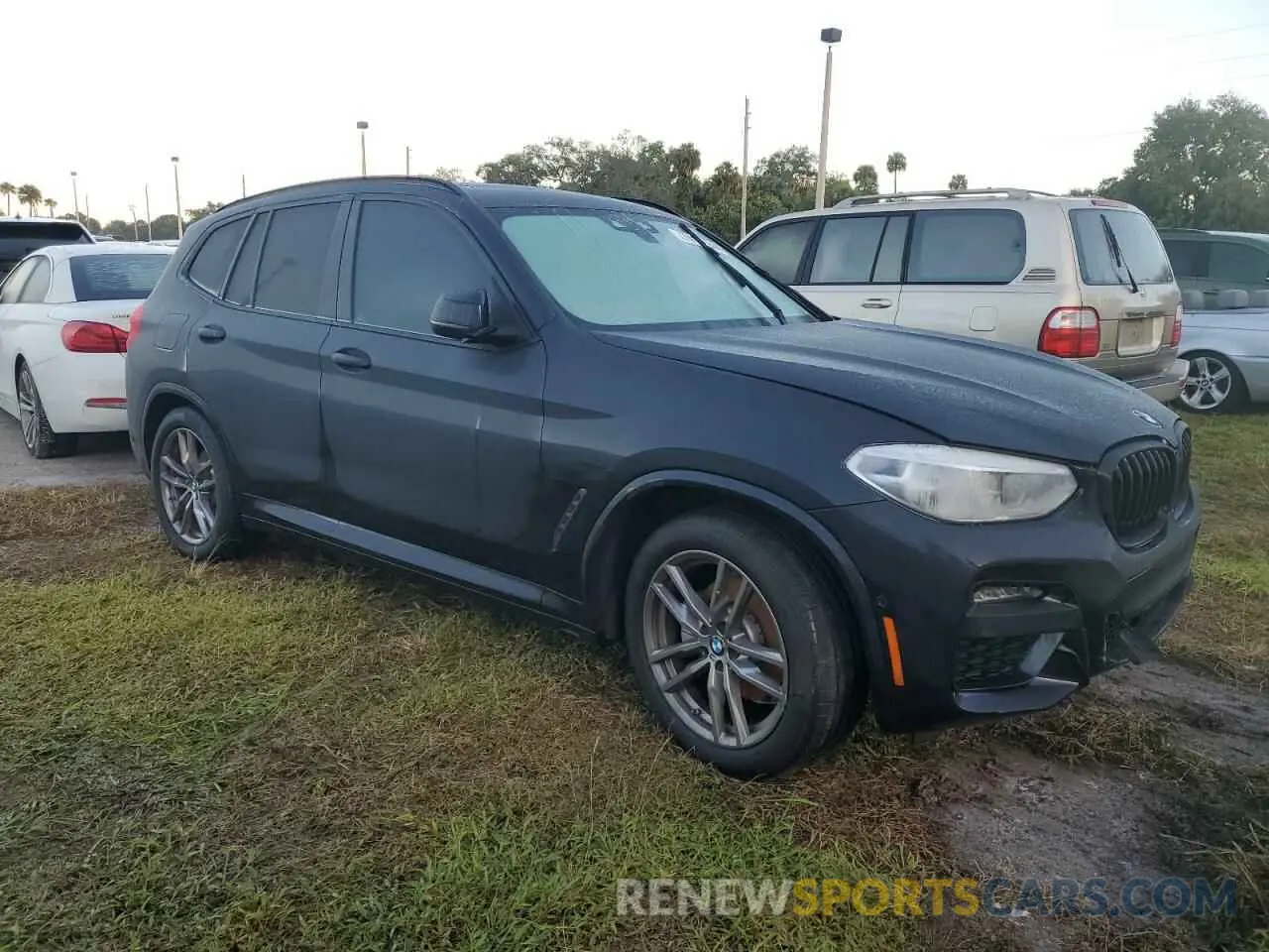 4 fotografías del automóvil dañado 5UXTY3C02M9G36375 BMW X3 2021