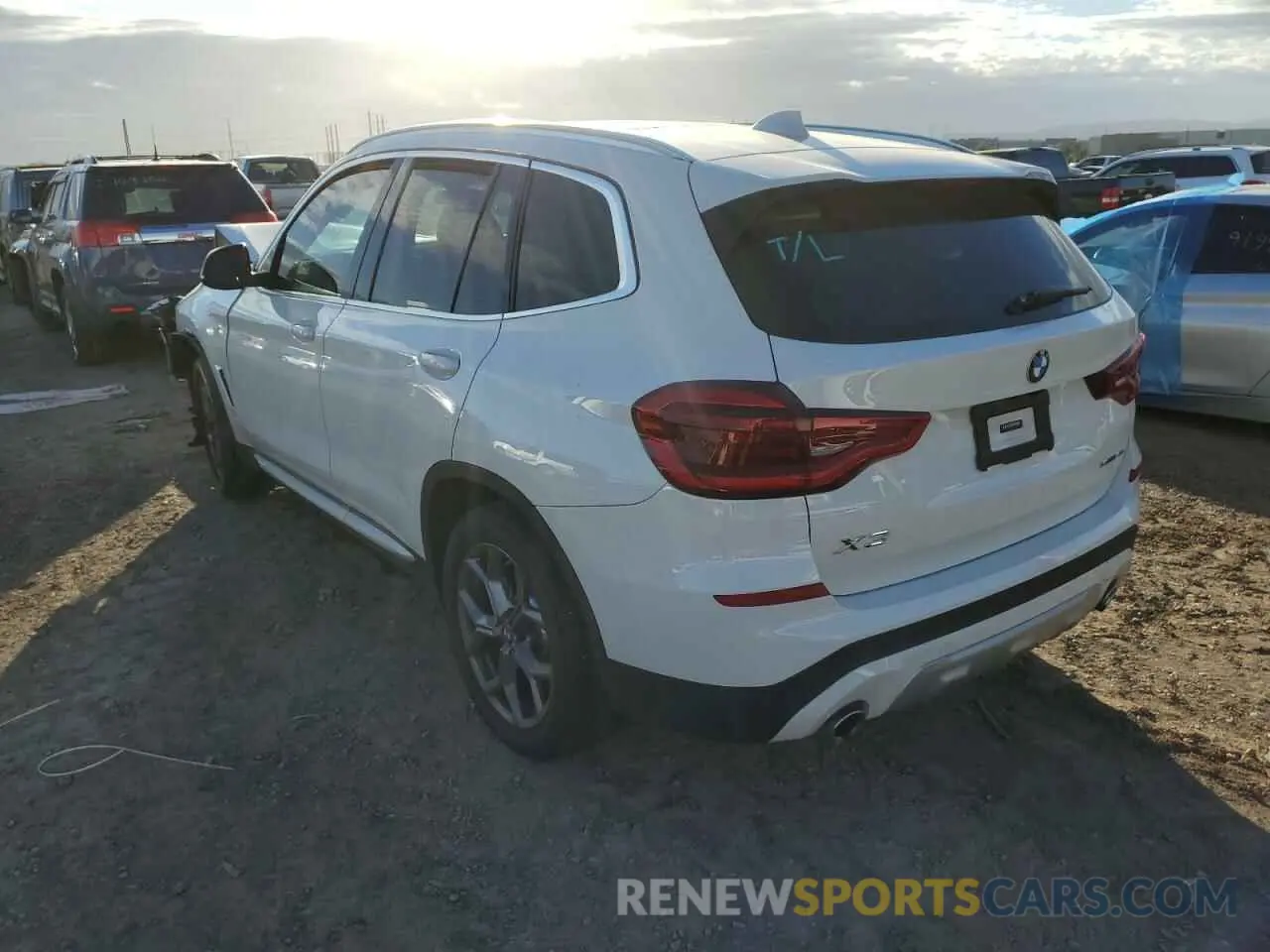 3 fotografías del automóvil dañado 5UXTY3C03M9E65636 BMW X3 2021