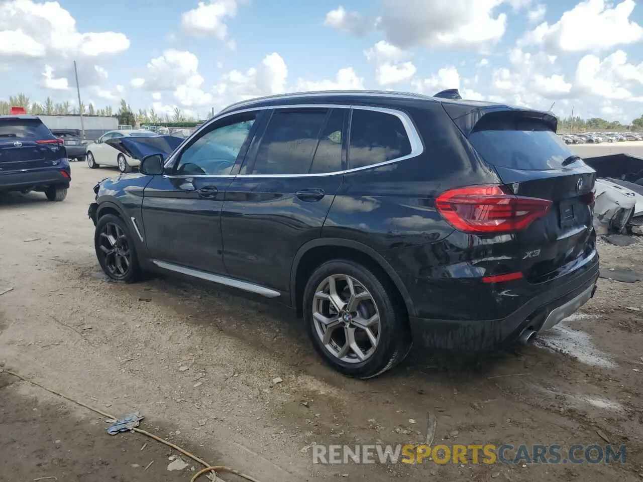 2 fotografías del automóvil dañado 5UXTY3C04M9E19913 BMW X3 2021