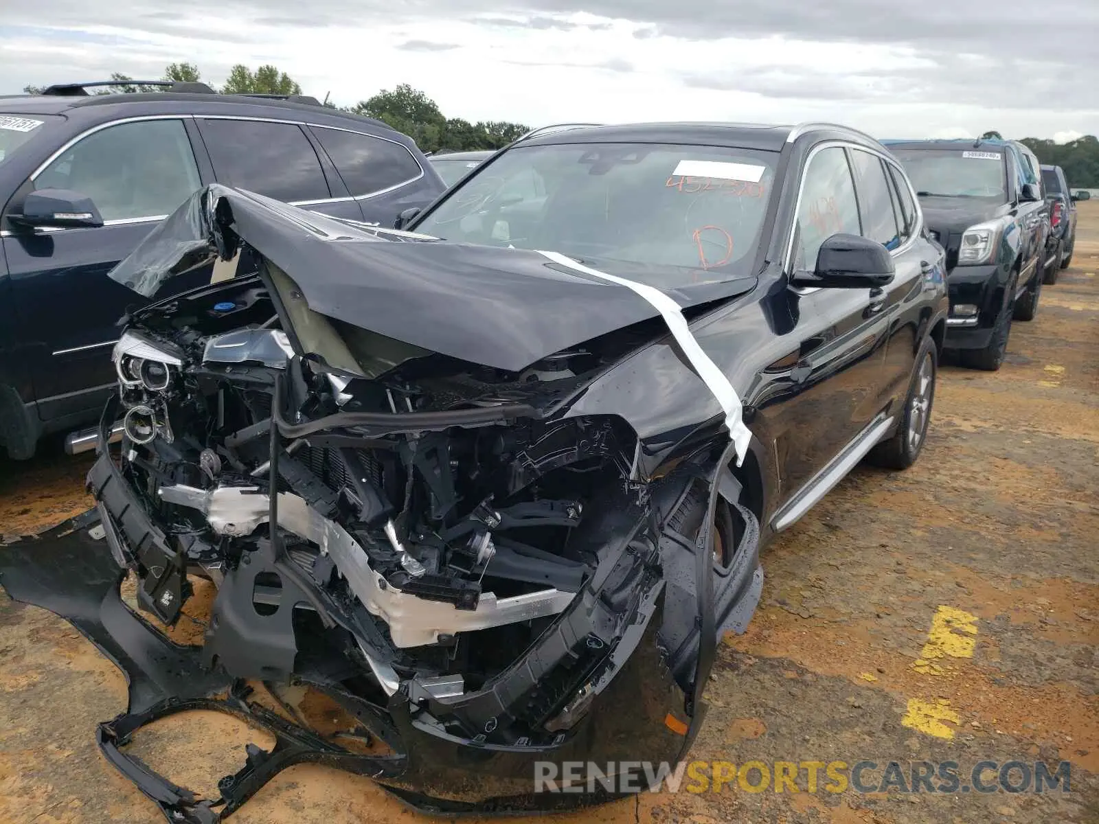 2 fotografías del automóvil dañado 5UXTY3C04M9G18508 BMW X3 2021