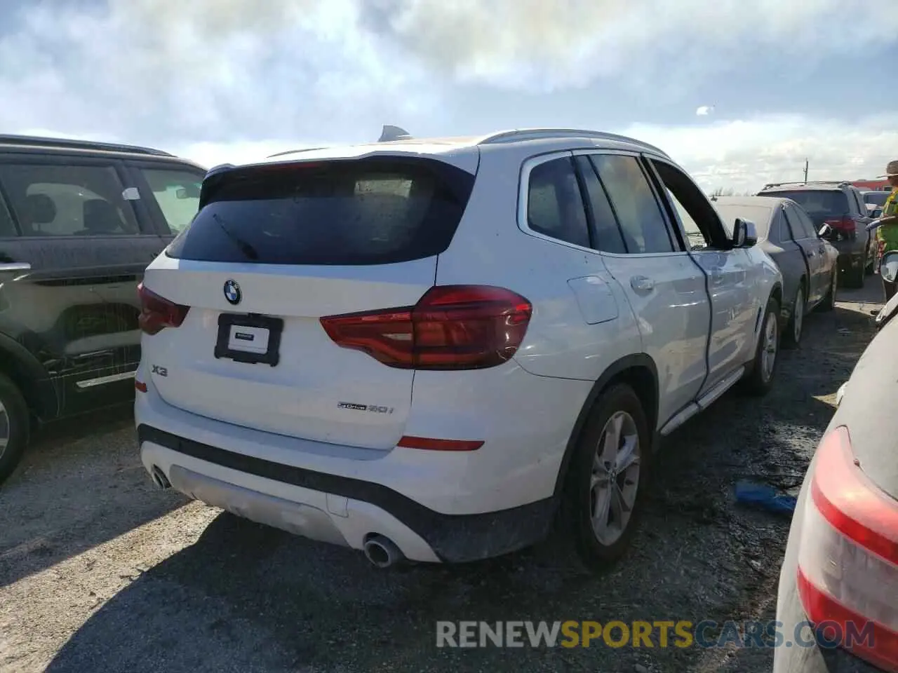 4 fotografías del automóvil dañado 5UXTY3C04M9H02781 BMW X3 2021