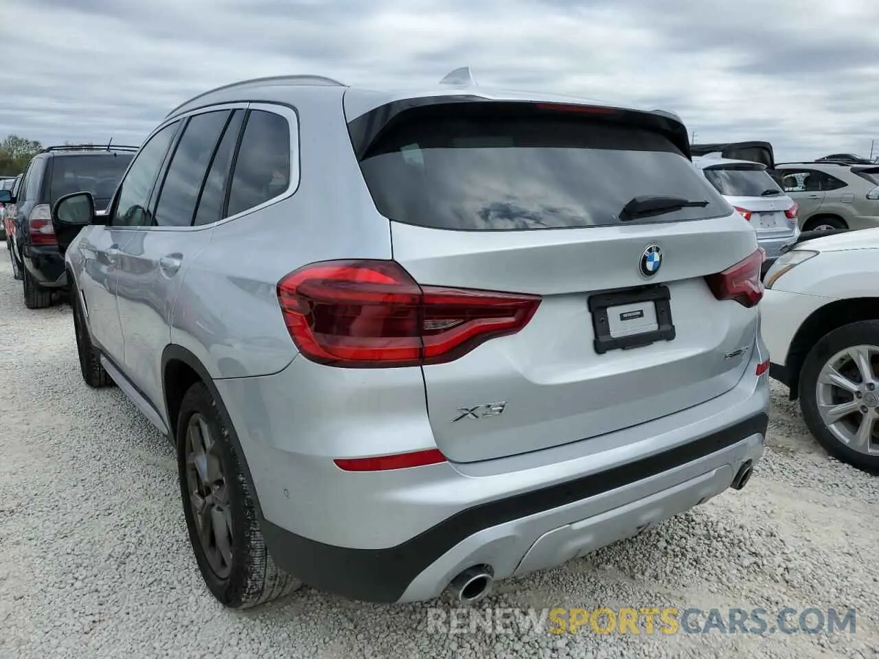 3 fotografías del automóvil dañado 5UXTY3C05M9H33828 BMW X3 2021