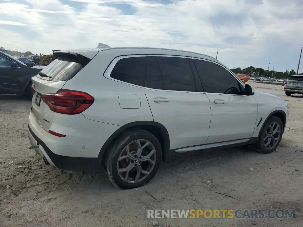 3 fotografías del automóvil dañado 5UXTY3C07M9F95824 BMW X3 2021