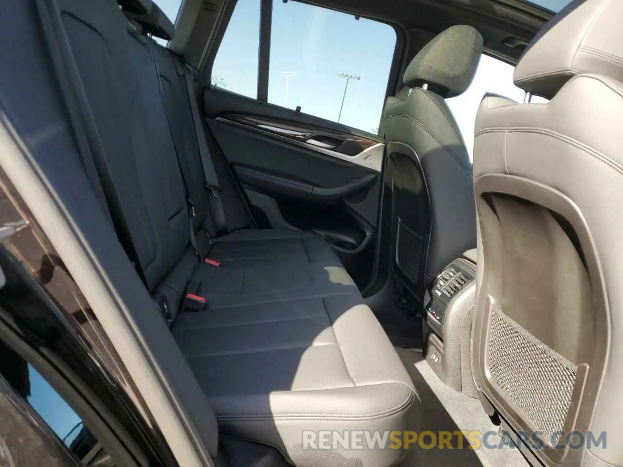 11 fotografías del automóvil dañado 5UXTY3C08M9E58102 BMW X3 2021