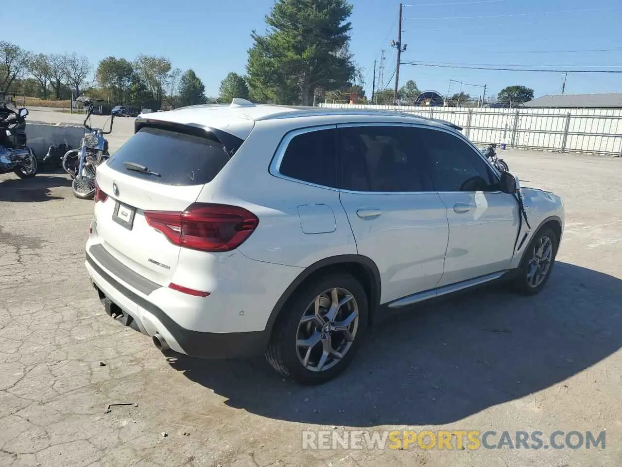 3 fotografías del automóvil dañado 5UXTY5C00M9D90504 BMW X3 2021