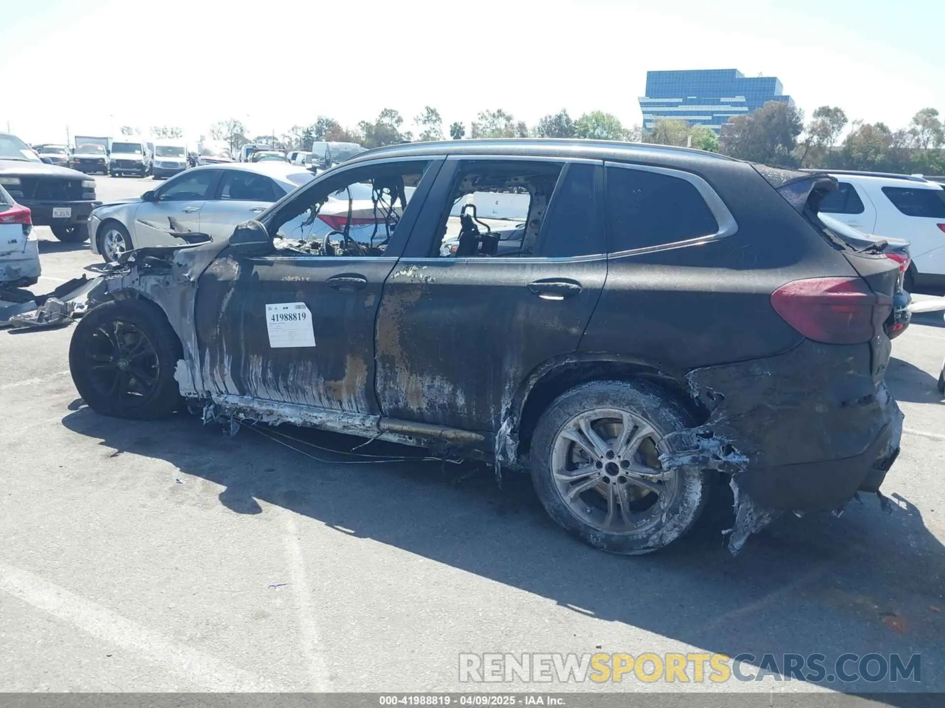 13 fotografías del automóvil dañado 5UXTY5C00M9H2A905 BMW X3 2021