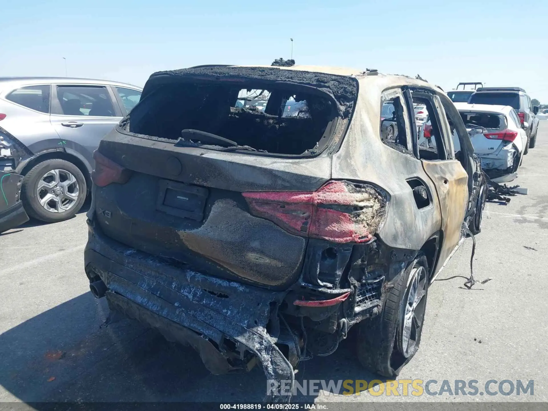 4 fotografías del automóvil dañado 5UXTY5C00M9H2A905 BMW X3 2021
