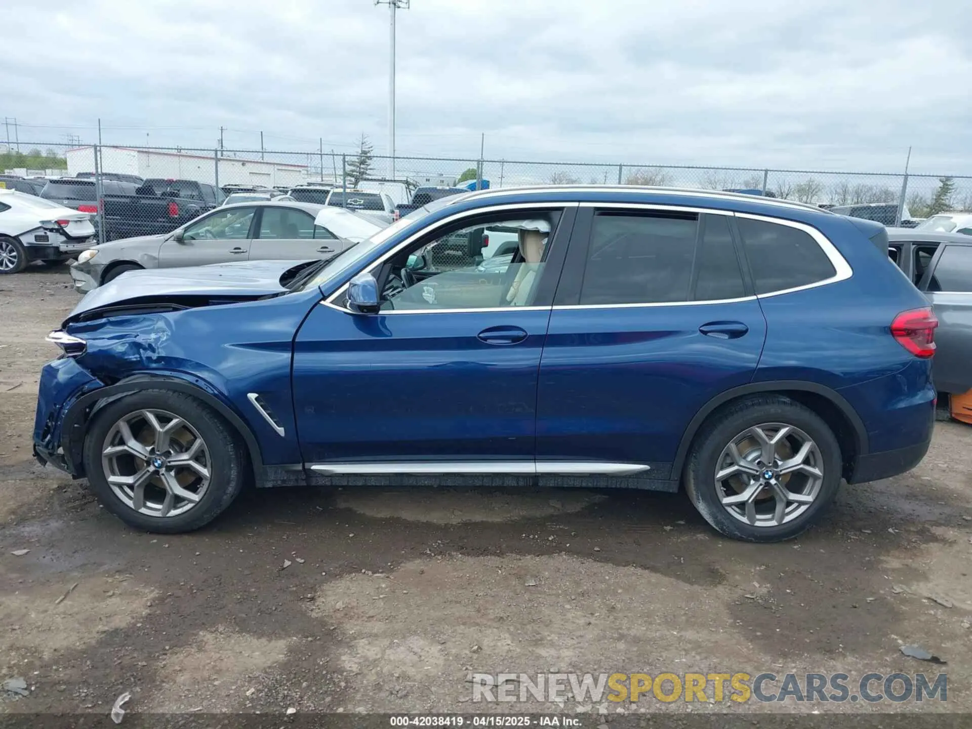 14 fotografías del automóvil dañado 5UXTY5C01M9E42951 BMW X3 2021