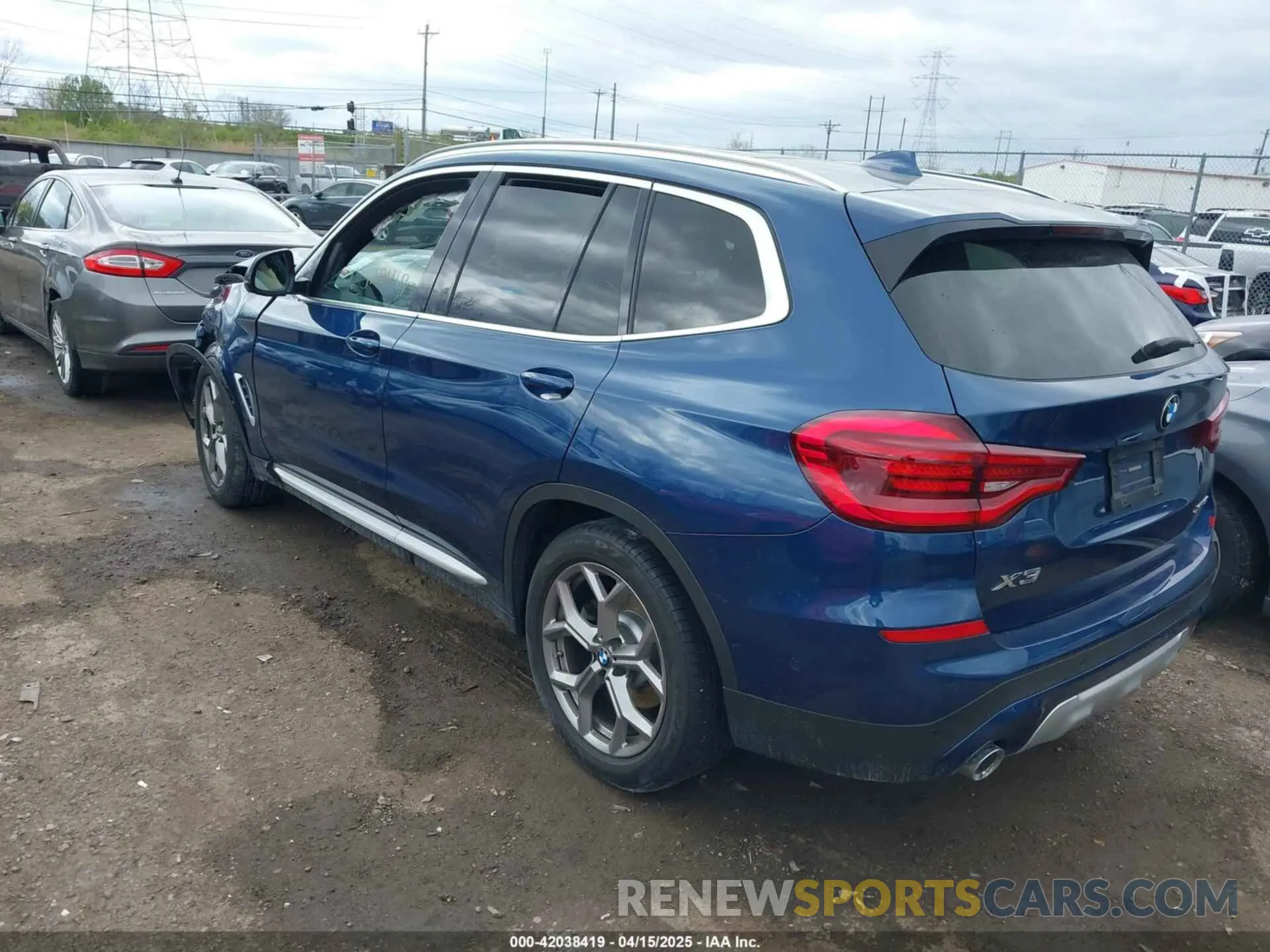 3 fotografías del automóvil dañado 5UXTY5C01M9E42951 BMW X3 2021