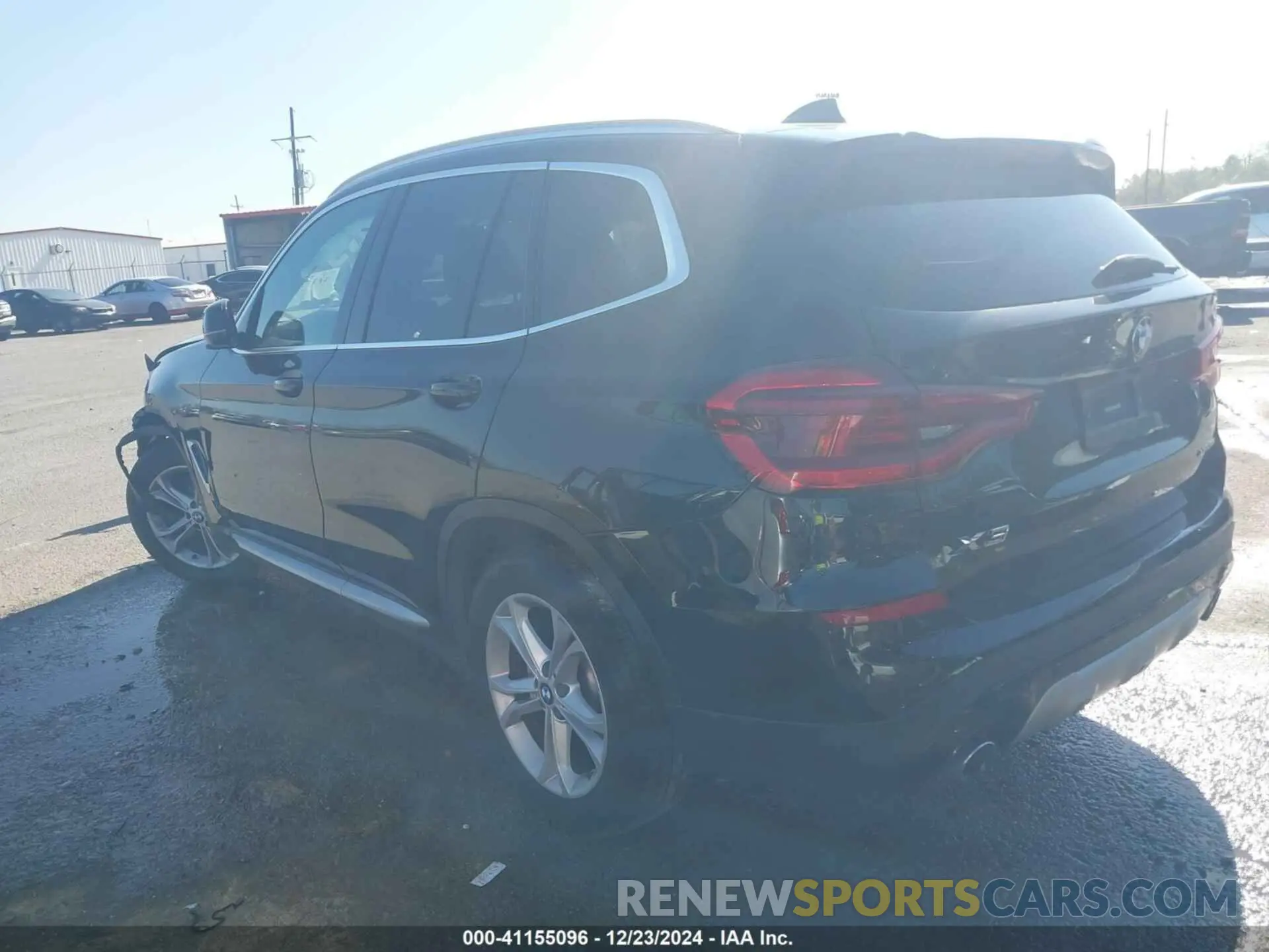 3 fotografías del automóvil dañado 5UXTY5C01M9H28900 BMW X3 2021