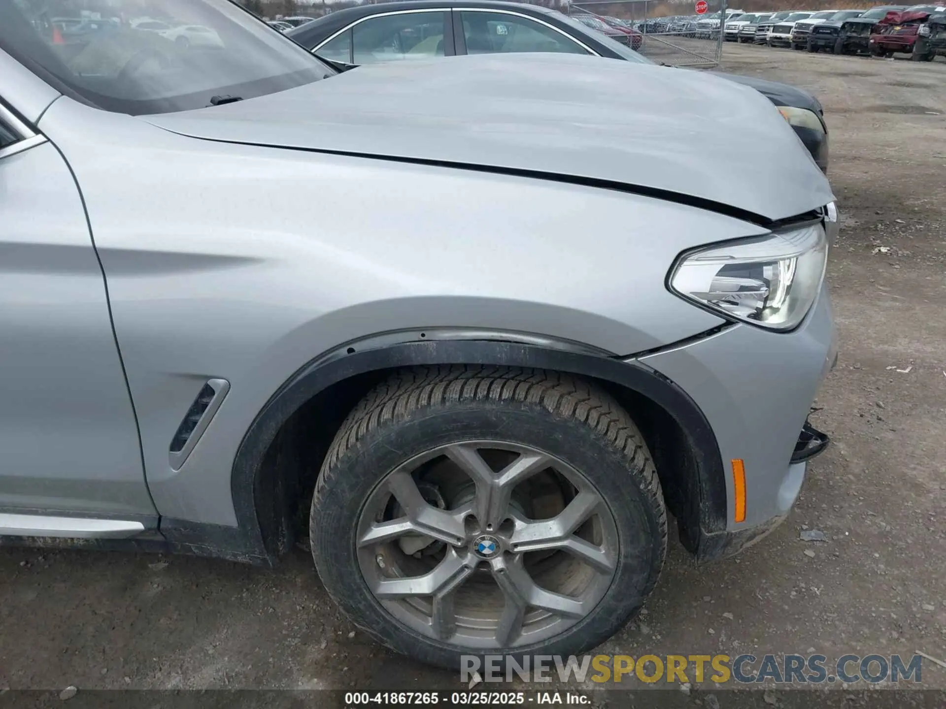 18 fotografías del automóvil dañado 5UXTY5C02M9F46381 BMW X3 2021