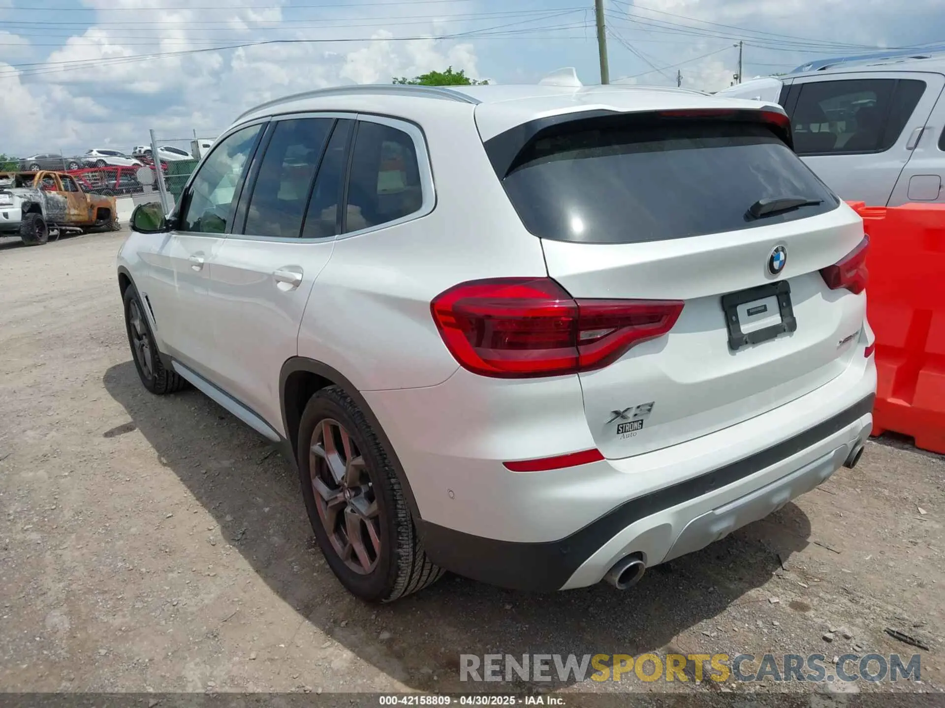 3 fotografías del automóvil dañado 5UXTY5C06M9E21979 BMW X3 2021