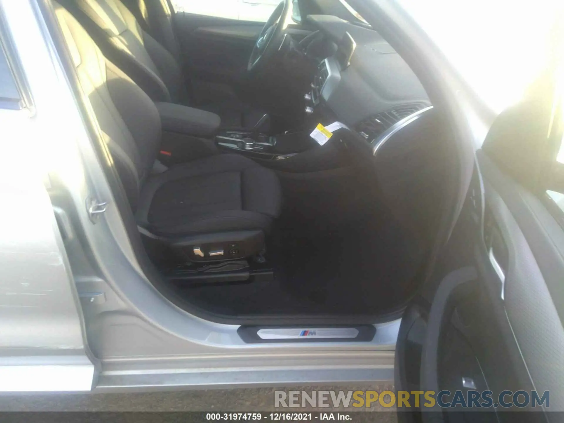 5 fotografías del automóvil dañado 5UXTY5C06M9E90509 BMW X3 2021