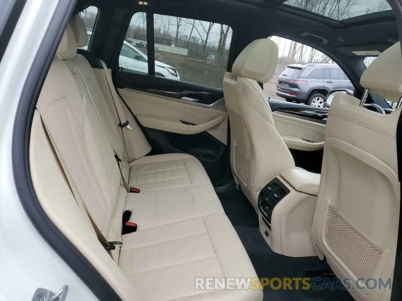 10 fotografías del automóvil dañado 5UXTY5C06M9H19058 BMW X3 2021