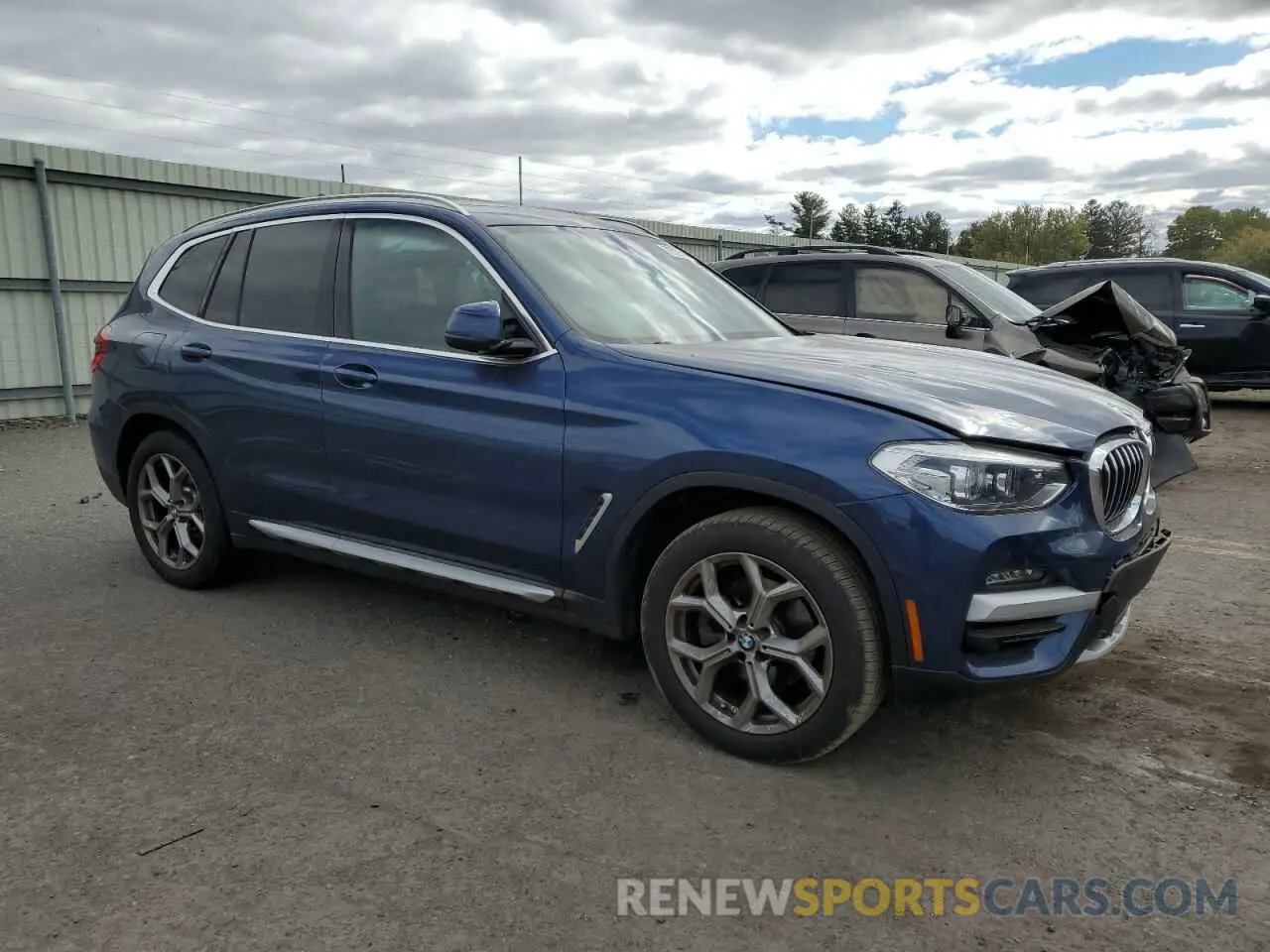 4 fotografías del automóvil dañado 5UXTY5C07M9H40467 BMW X3 2021