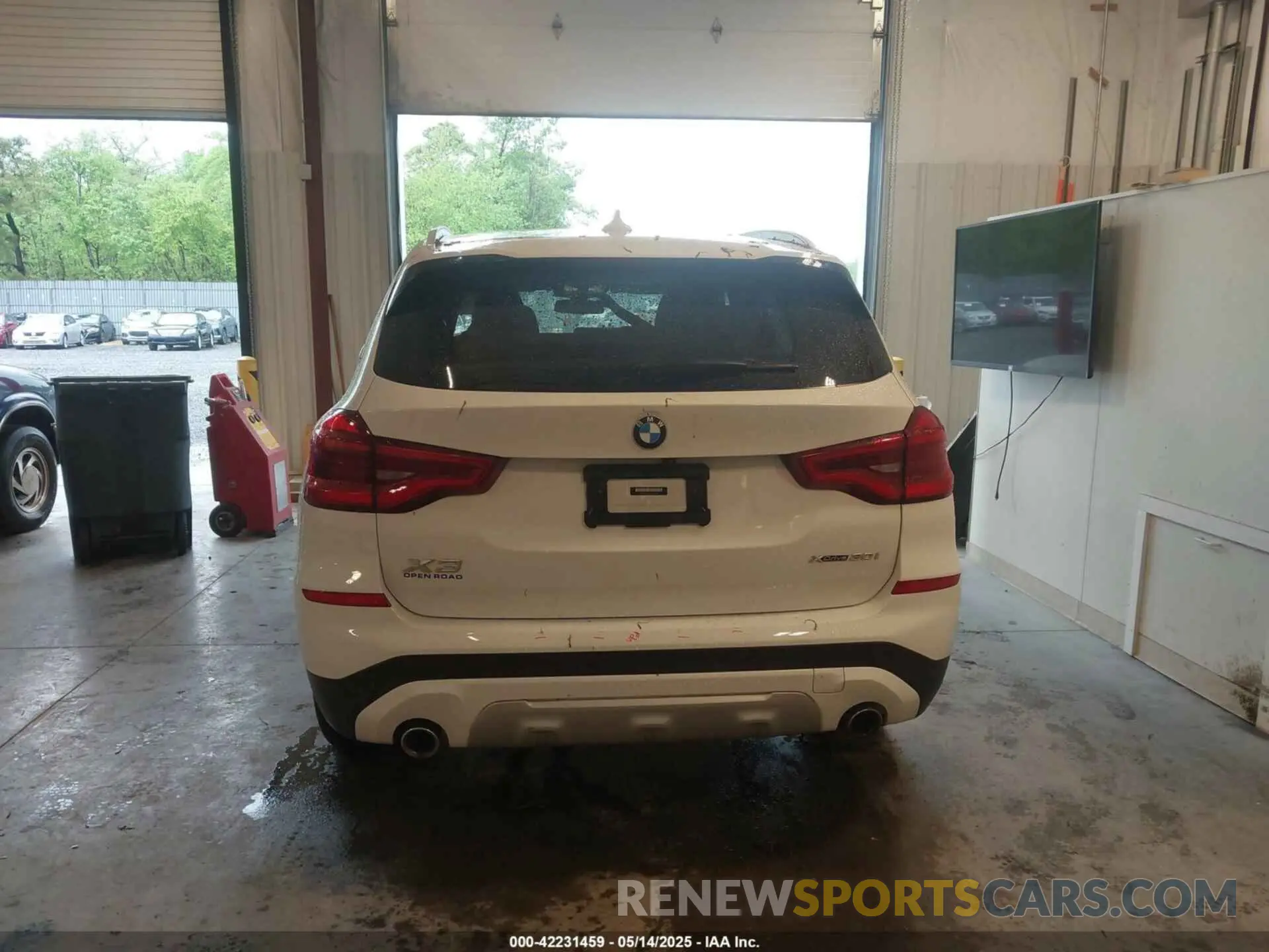 16 fotografías del automóvil dañado 5UXTY5C08M9H59027 BMW X3 2021