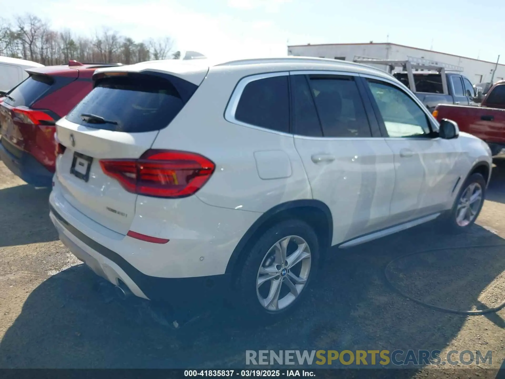 4 fotografías del automóvil dañado 5UXTY5C09M9G13266 BMW X3 2021