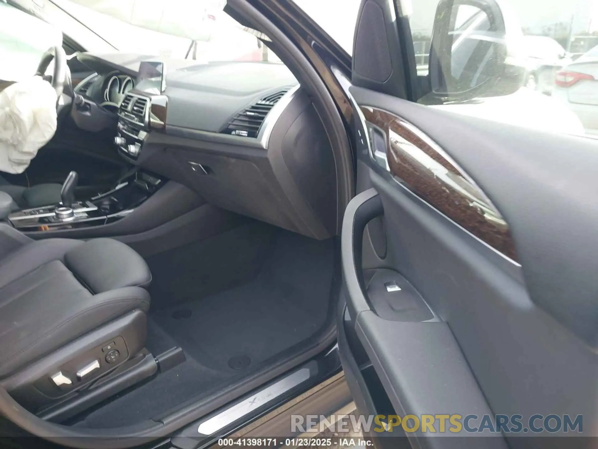 5 fotografías del automóvil dañado 5UXTY5C0XM9E81599 BMW X3 2021