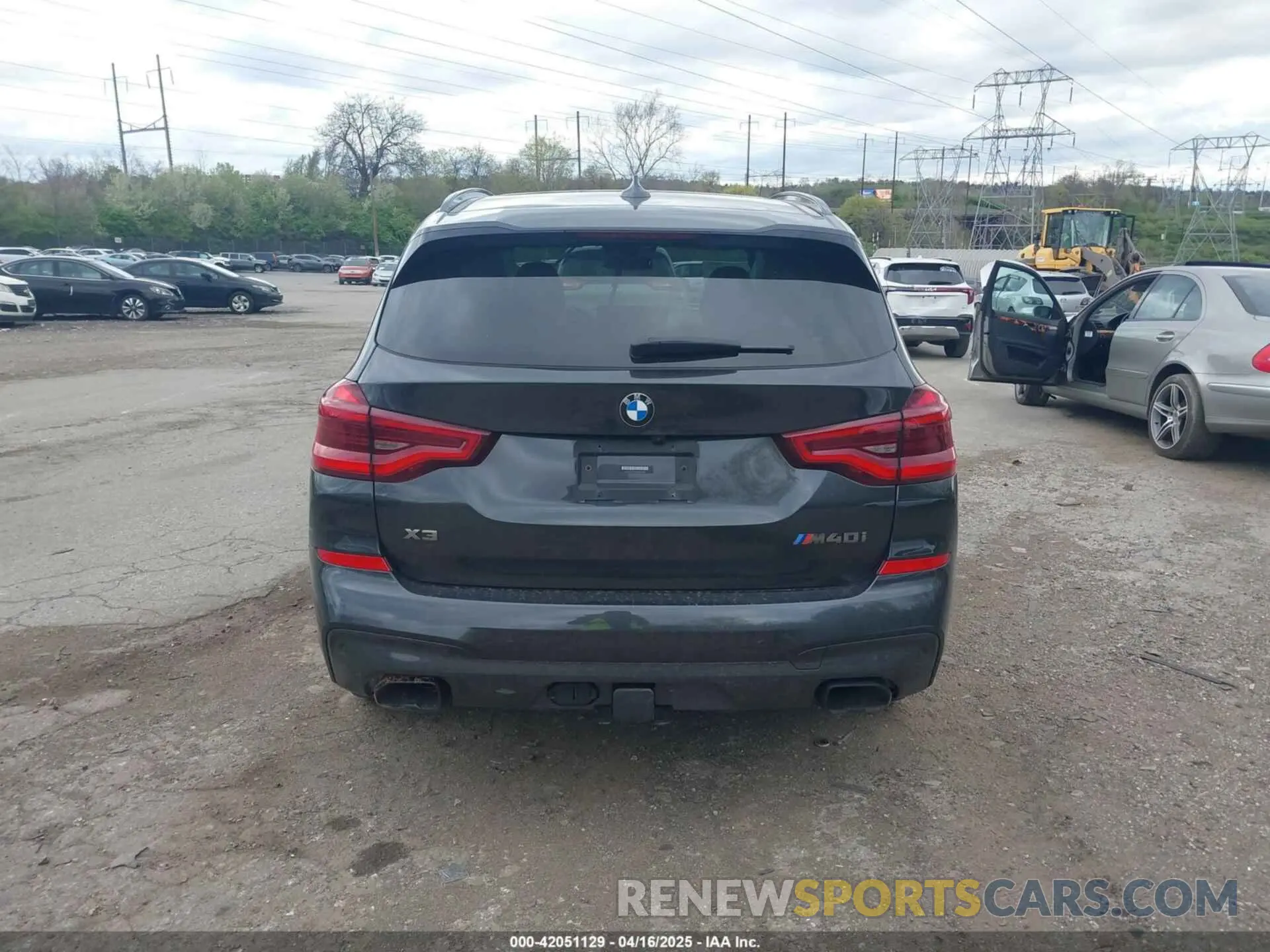 17 fotografías del automóvil dañado 5UXTY9C02M9H86750 BMW X3 2021