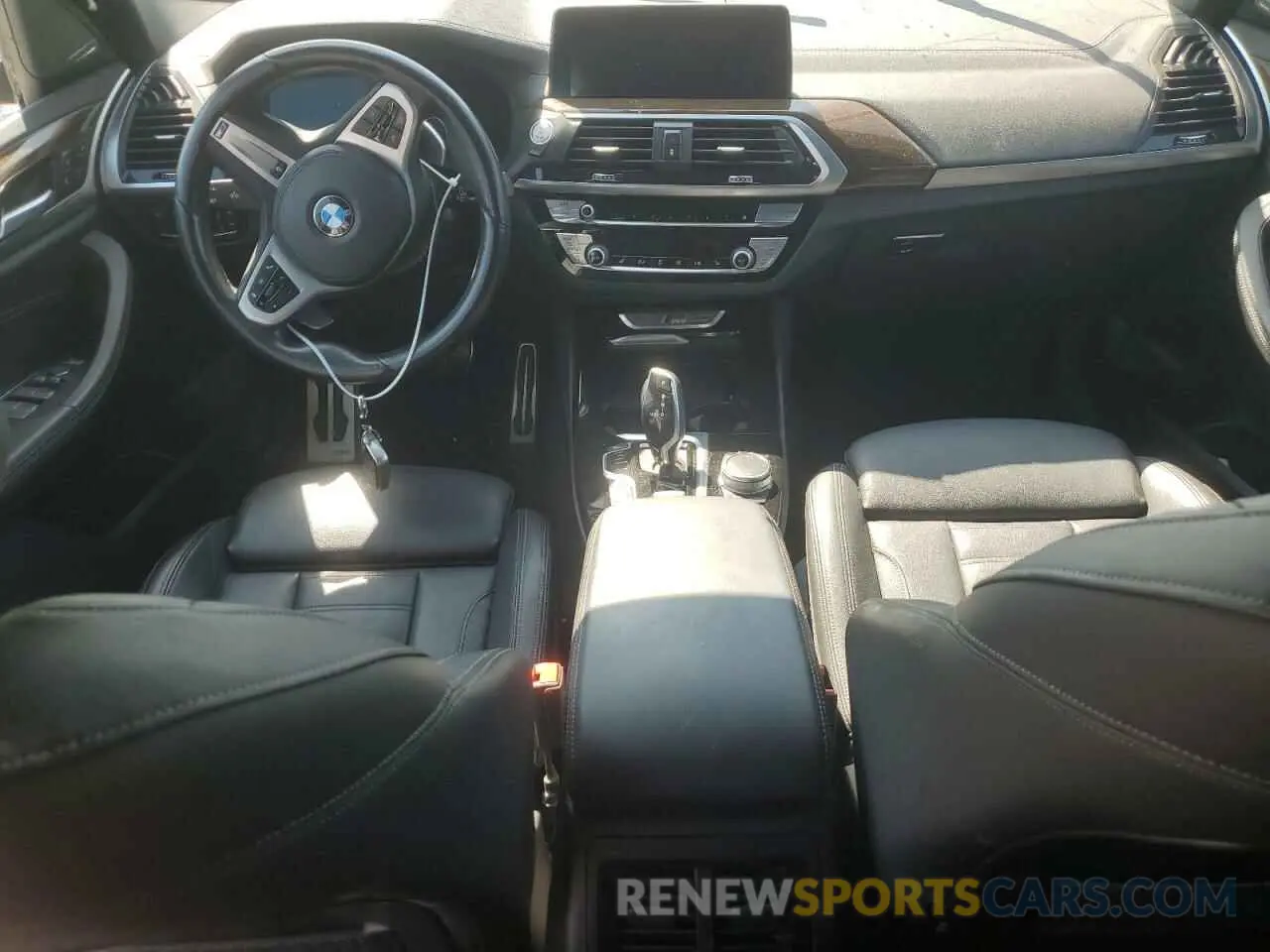8 fotografías del automóvil dañado 5UXTY9C07M9E20928 BMW X3 2021