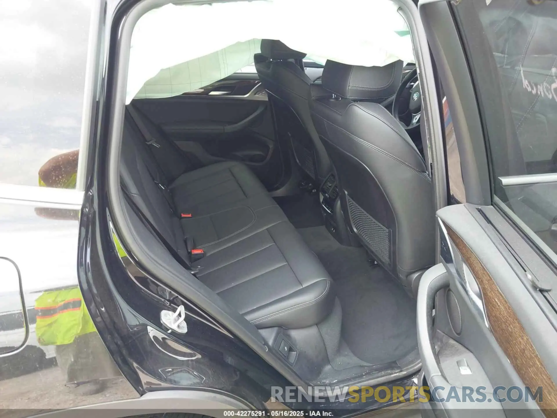 8 fotografías del automóvil dañado 5UX43DP00N9K73575 BMW X3 2022