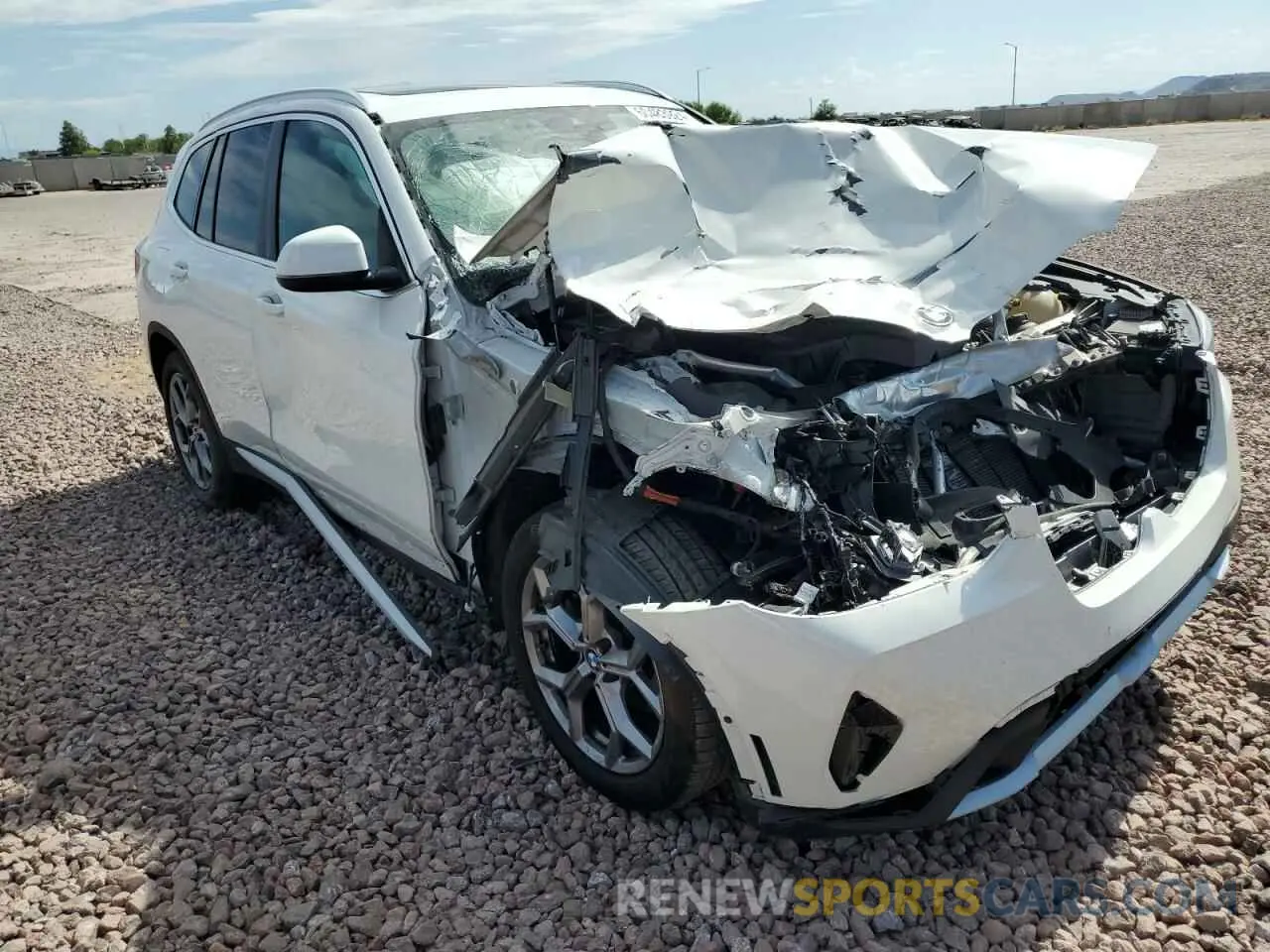 4 fotografías del automóvil dañado 5UX43DP00N9M32630 BMW X3 2022