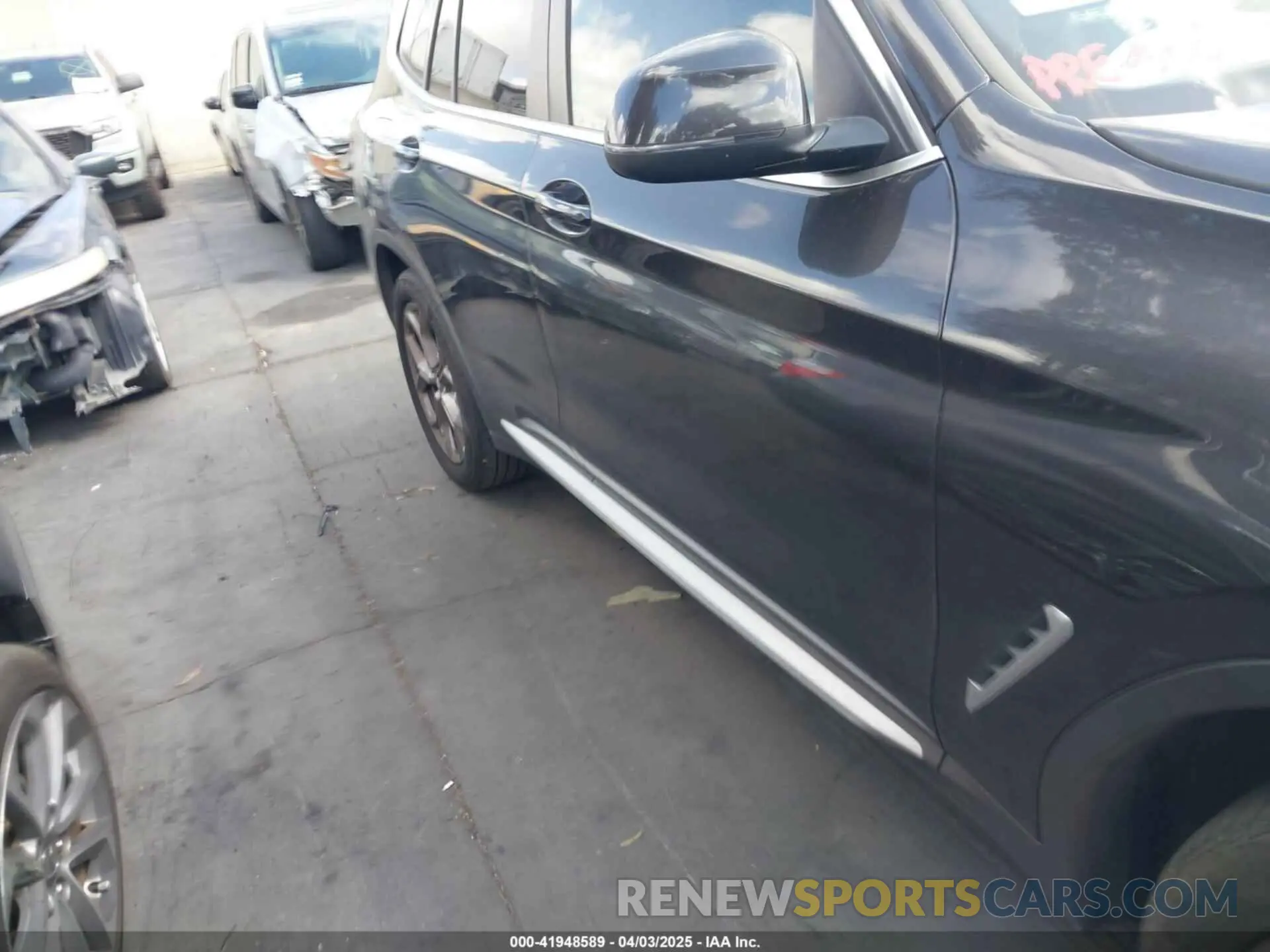 13 fotografías del automóvil dañado 5UX43DP06N9J82018 BMW X3 2022