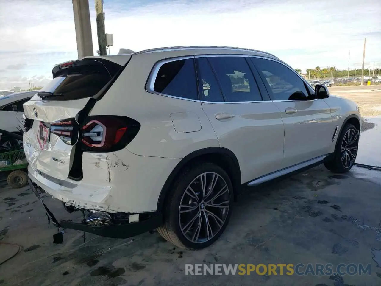 3 fotografías del automóvil dañado 5UX43DP06N9M83078 BMW X3 2022