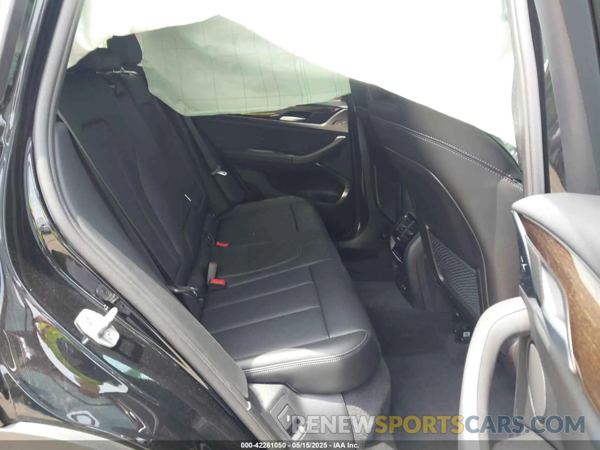 8 fotografías del automóvil dañado 5UX53DP00N9M80648 BMW X3 2022