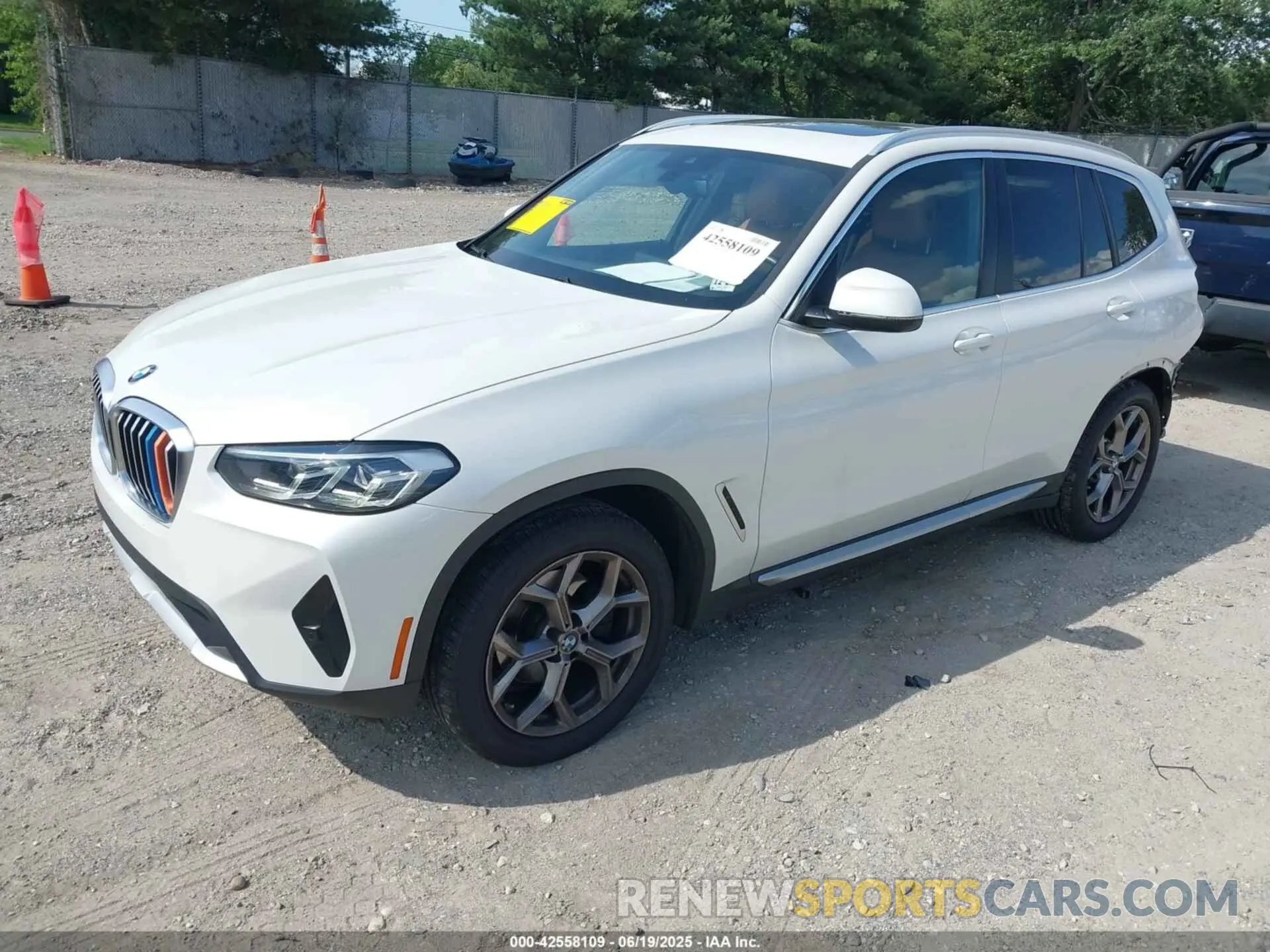 2 fotografías del automóvil dañado 5UX53DP09N9H43593 BMW X3 2022