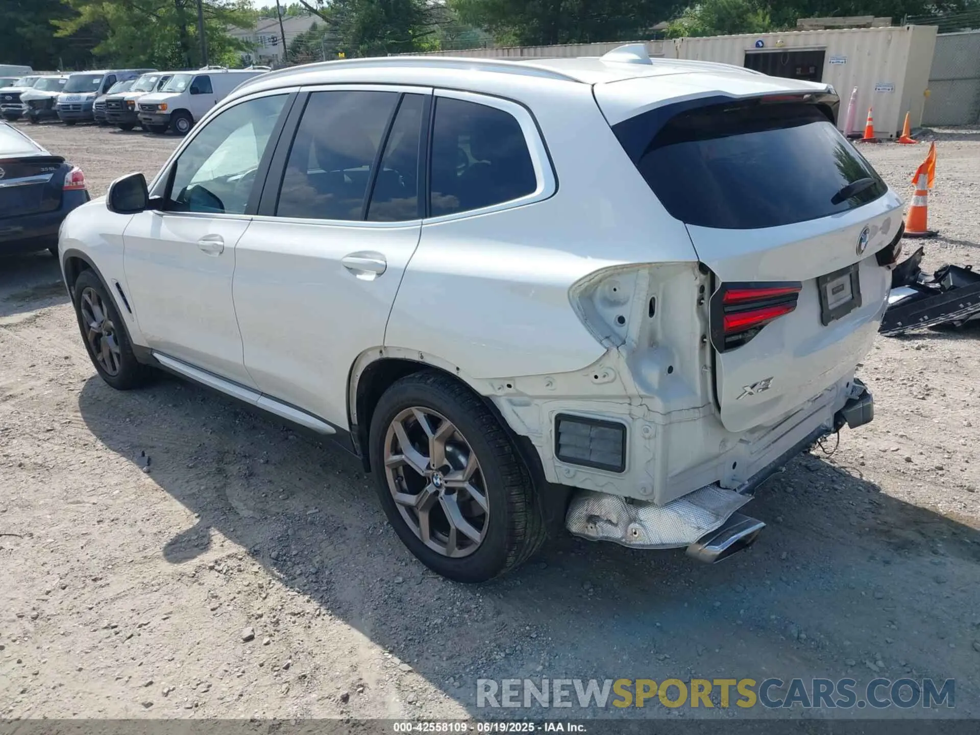 3 fotografías del automóvil dañado 5UX53DP09N9H43593 BMW X3 2022