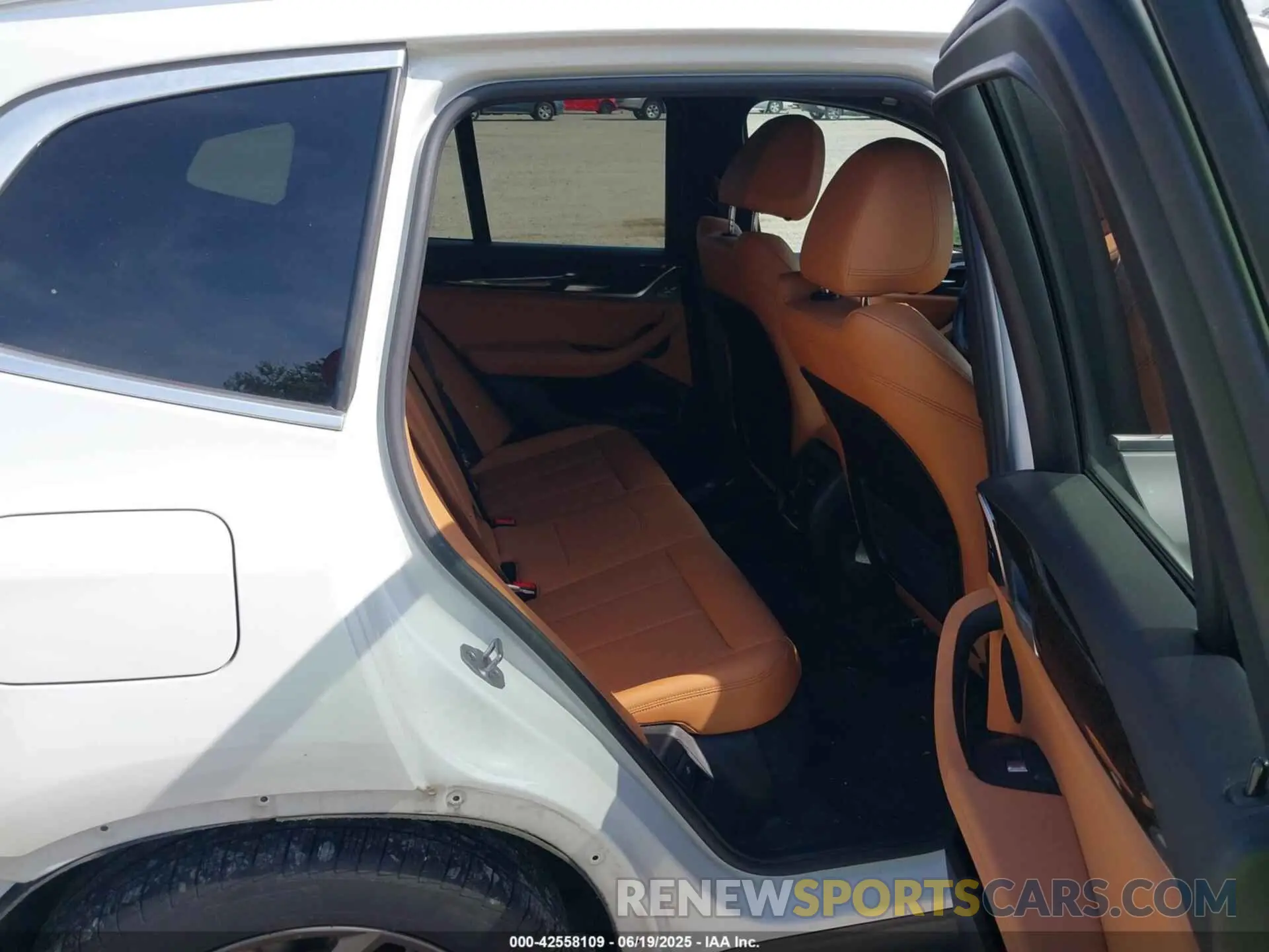 8 fotografías del automóvil dañado 5UX53DP09N9H43593 BMW X3 2022