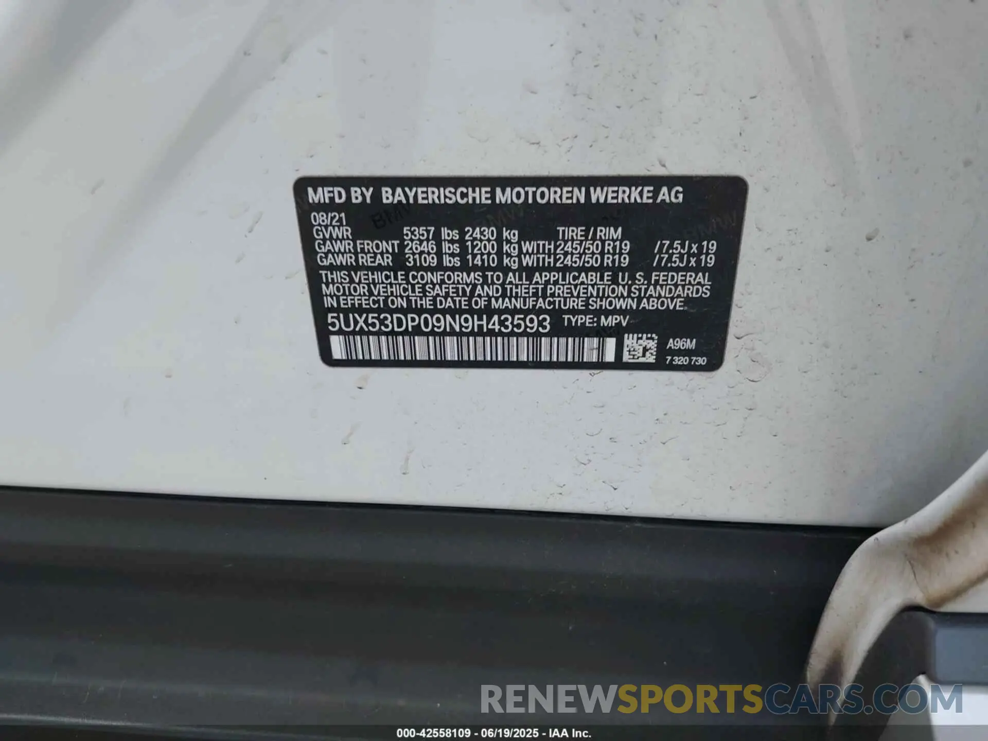 9 fotografías del automóvil dañado 5UX53DP09N9H43593 BMW X3 2022