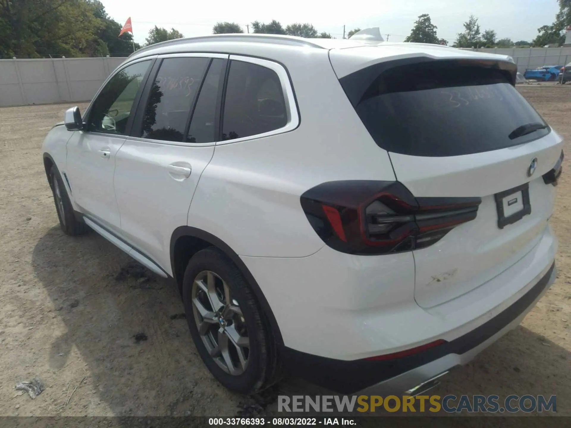 3 fotografías del automóvil dañado 5UX53DP09N9M86321 BMW X3 2022