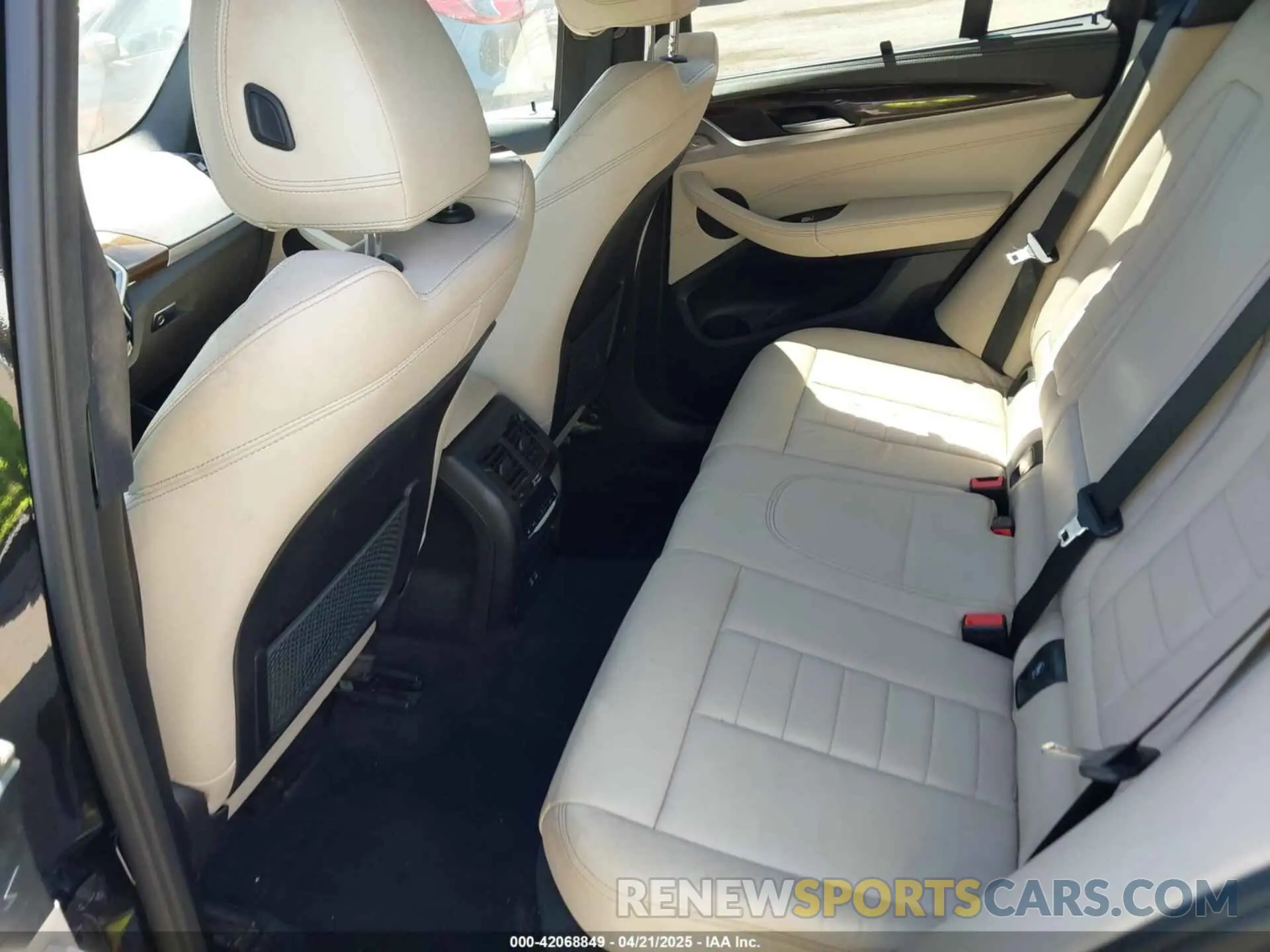 8 fotografías del automóvil dañado 5UX83DP00N9K07562 BMW X3 2022