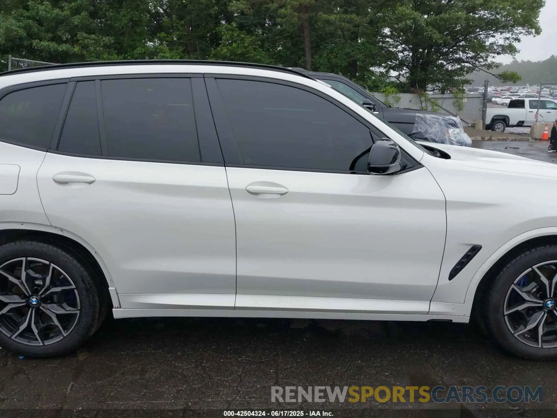 14 fotografías del automóvil dañado 5UX83DP00N9M59957 BMW X3 2022