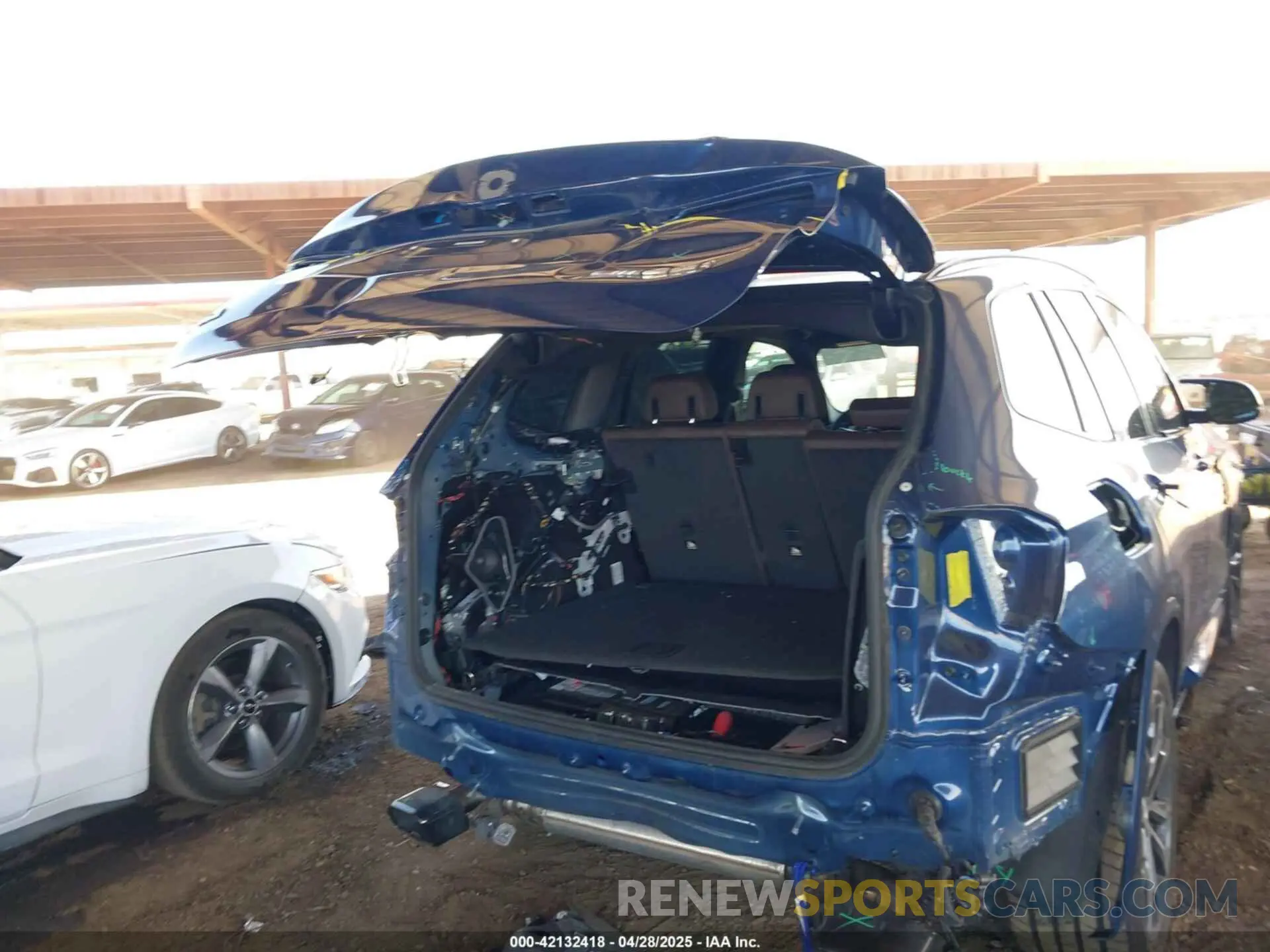 18 fotografías del automóvil dañado 5UX83DP07N9N22701 BMW X3 2022