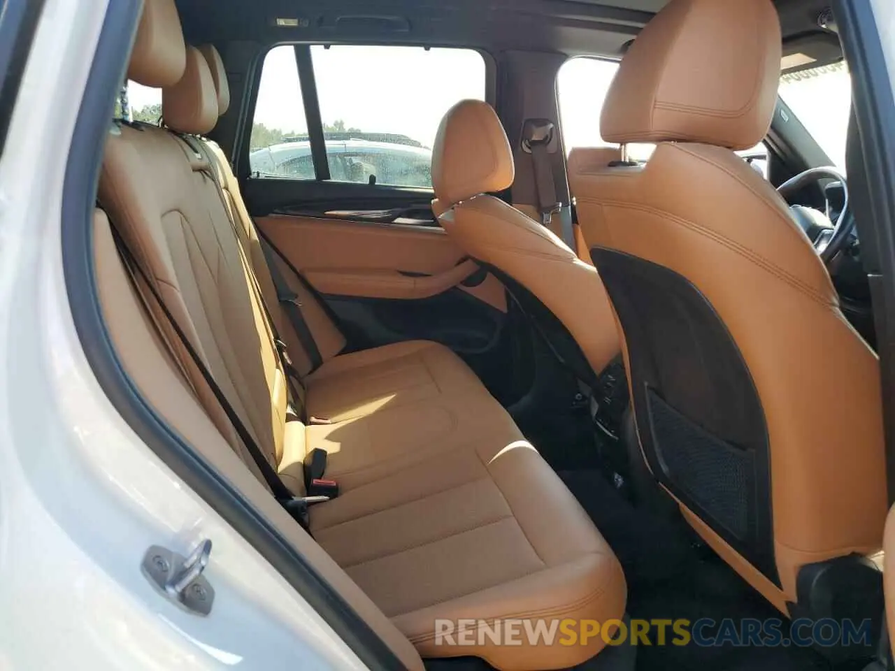 11 fotografías del automóvil dañado WBX47DP00NN186159 BMW X3 2022