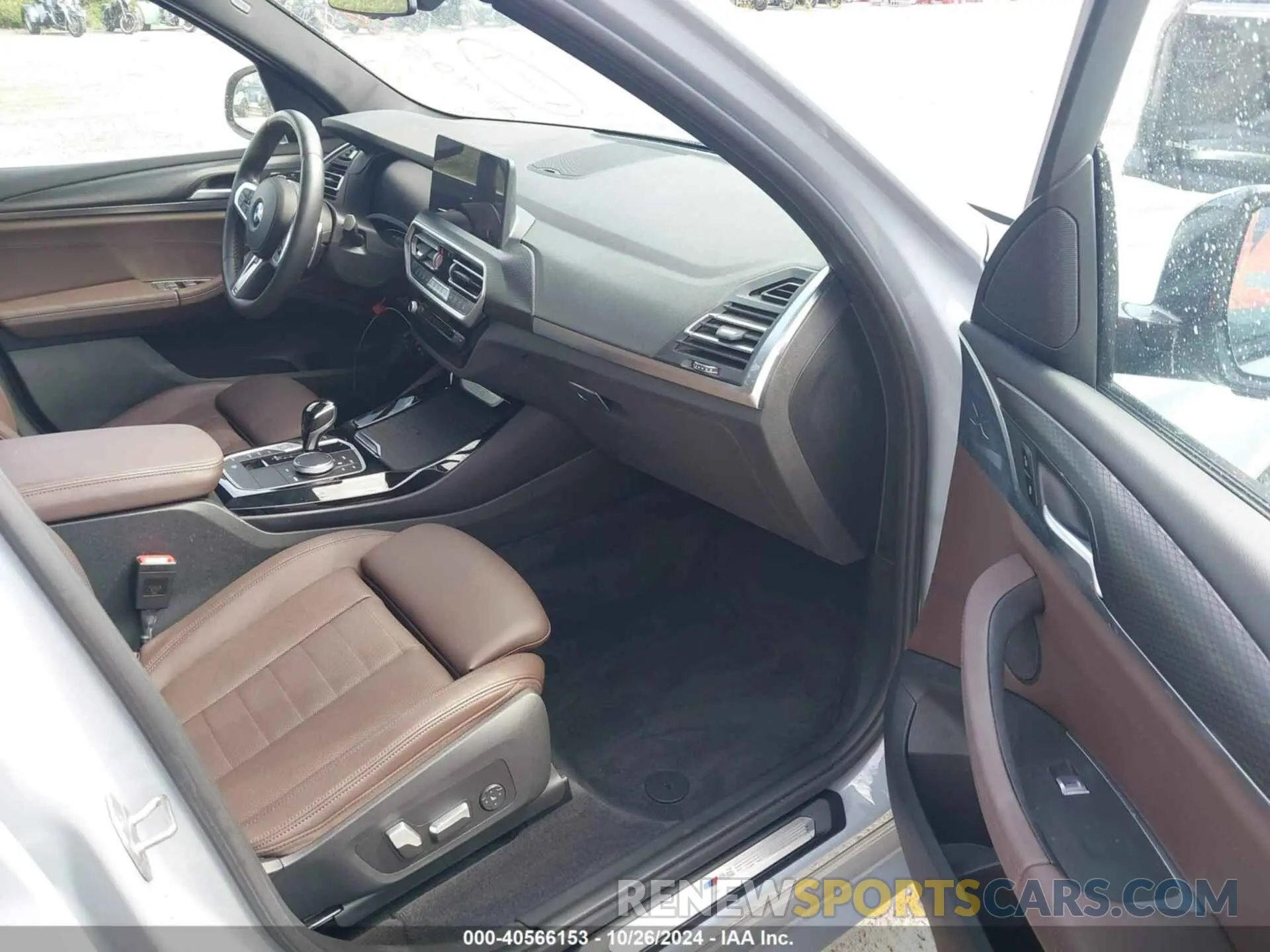 5 fotografías del automóvil dañado WBX47DP04NN174886 BMW X3 2022