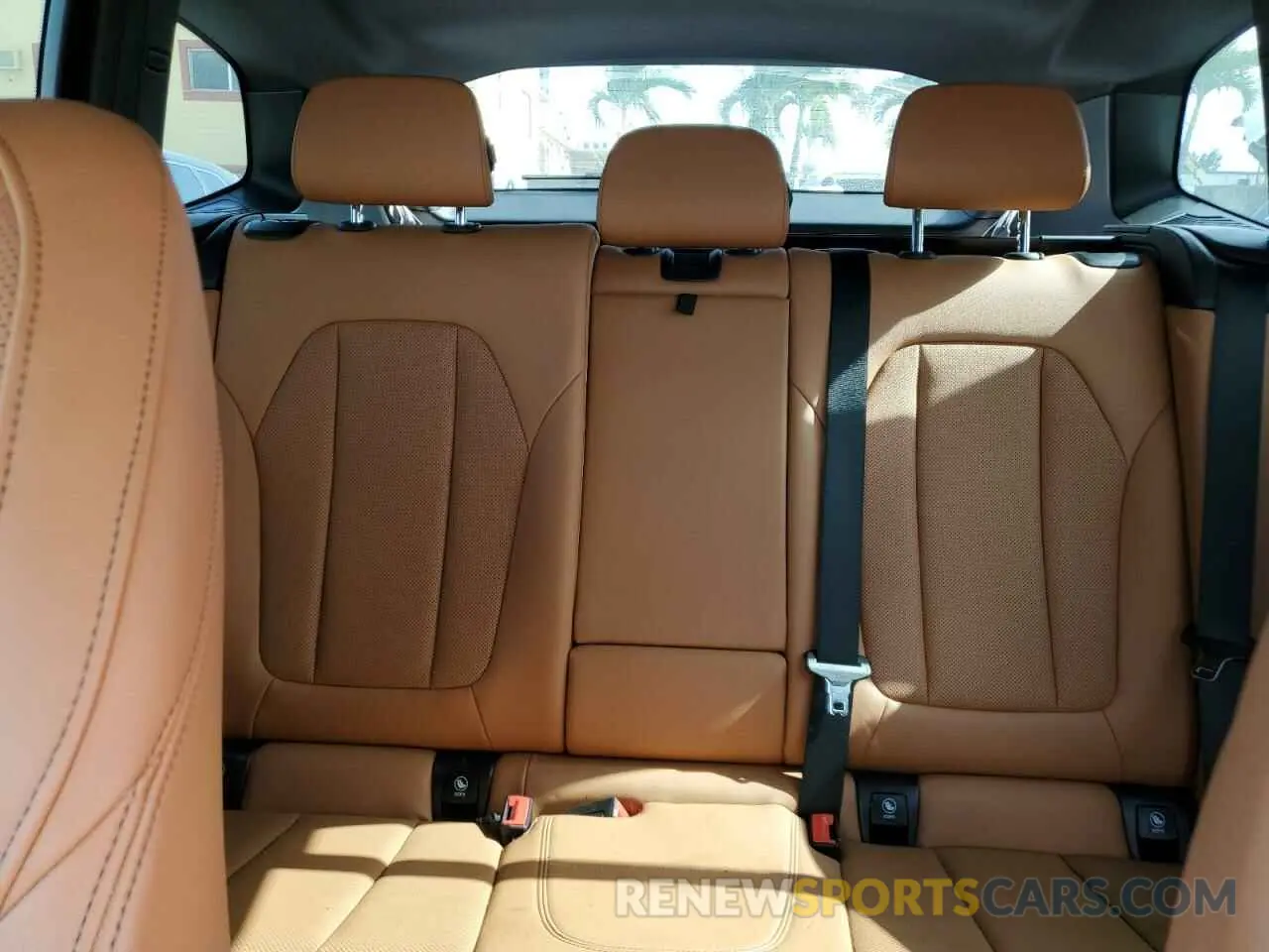 10 fotografías del automóvil dañado WBX47DP09NN163415 BMW X3 2022