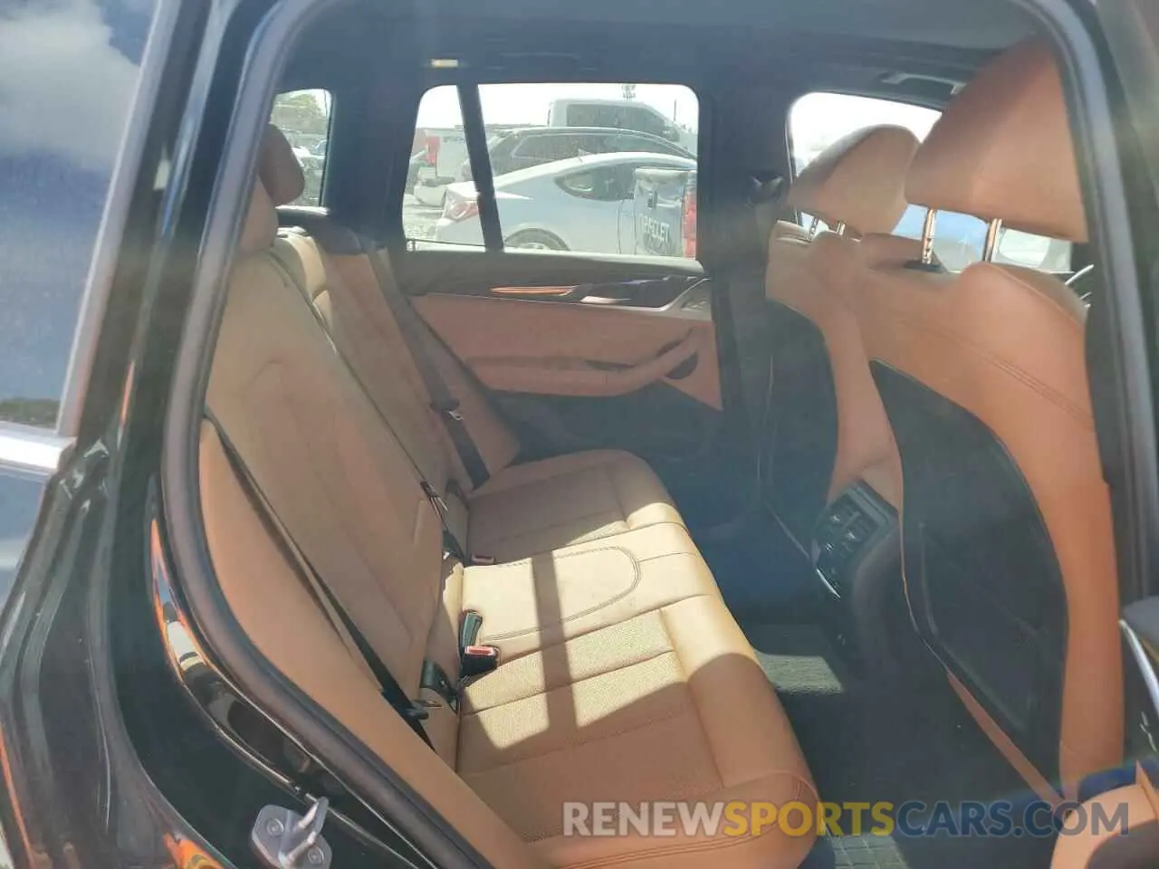 11 fotografías del automóvil dañado WBX47DP09NN163415 BMW X3 2022
