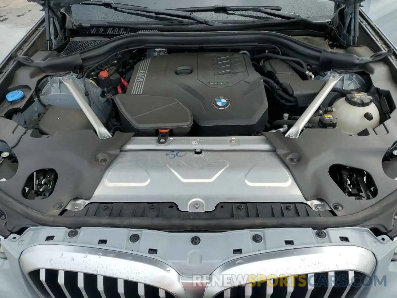 13 fotografías del automóvil dañado WBX47DP09NN176942 BMW X3 2022