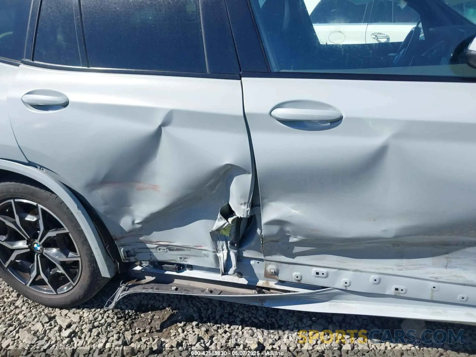 6 fotografías del automóvil dañado WBX57DP01NN163476 BMW X3 2022